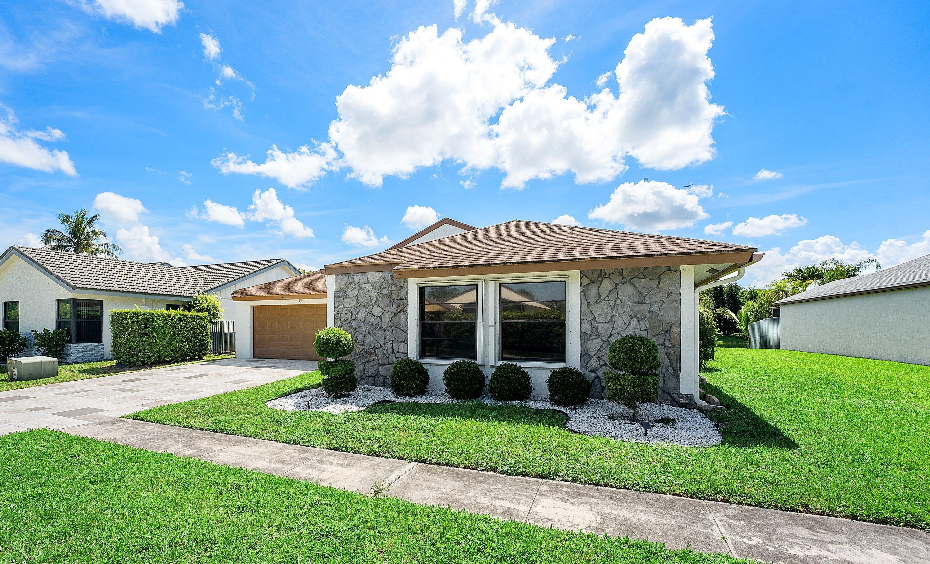 21506 Summertrace Circle