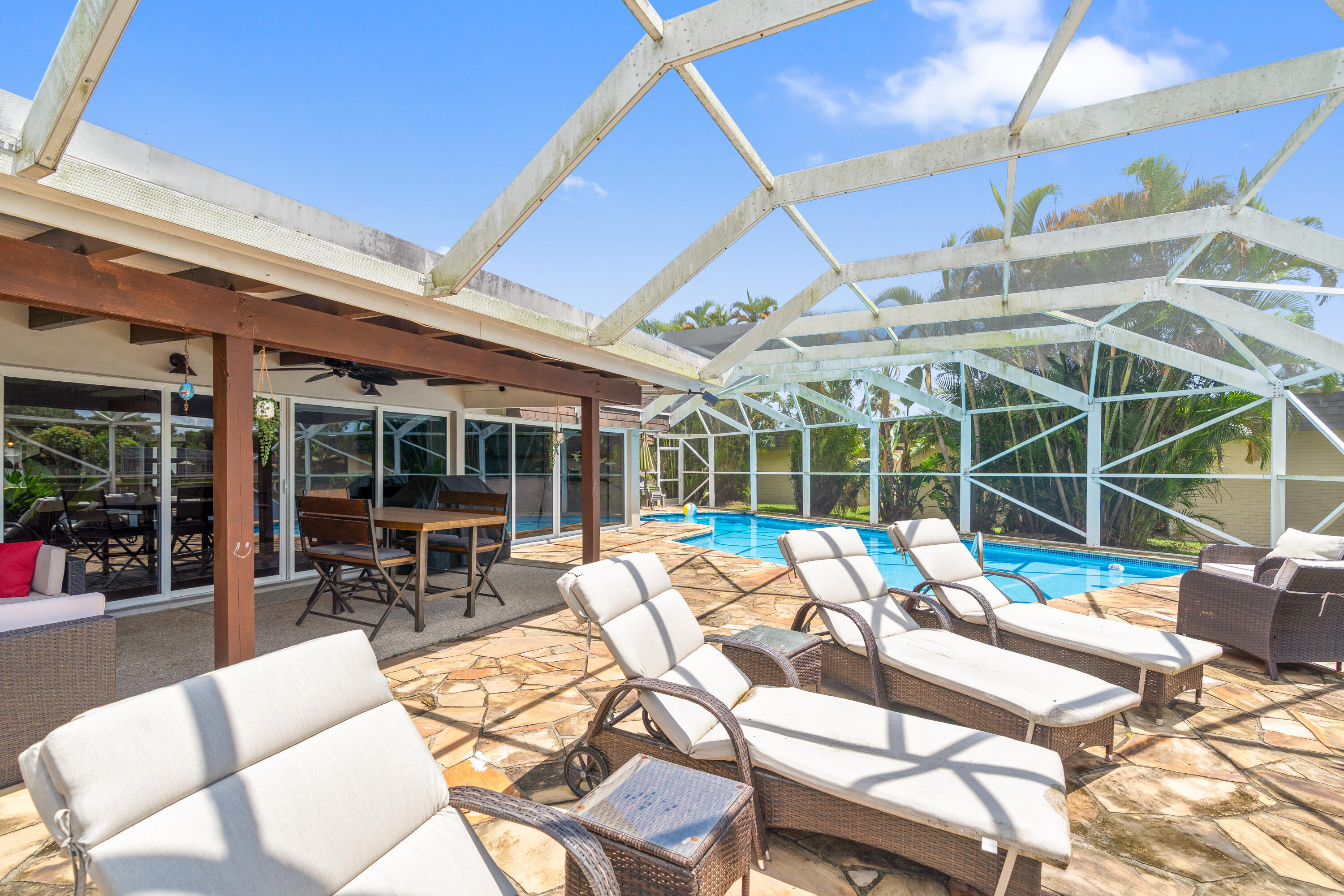6106 ROYAL POINCIANA Lane