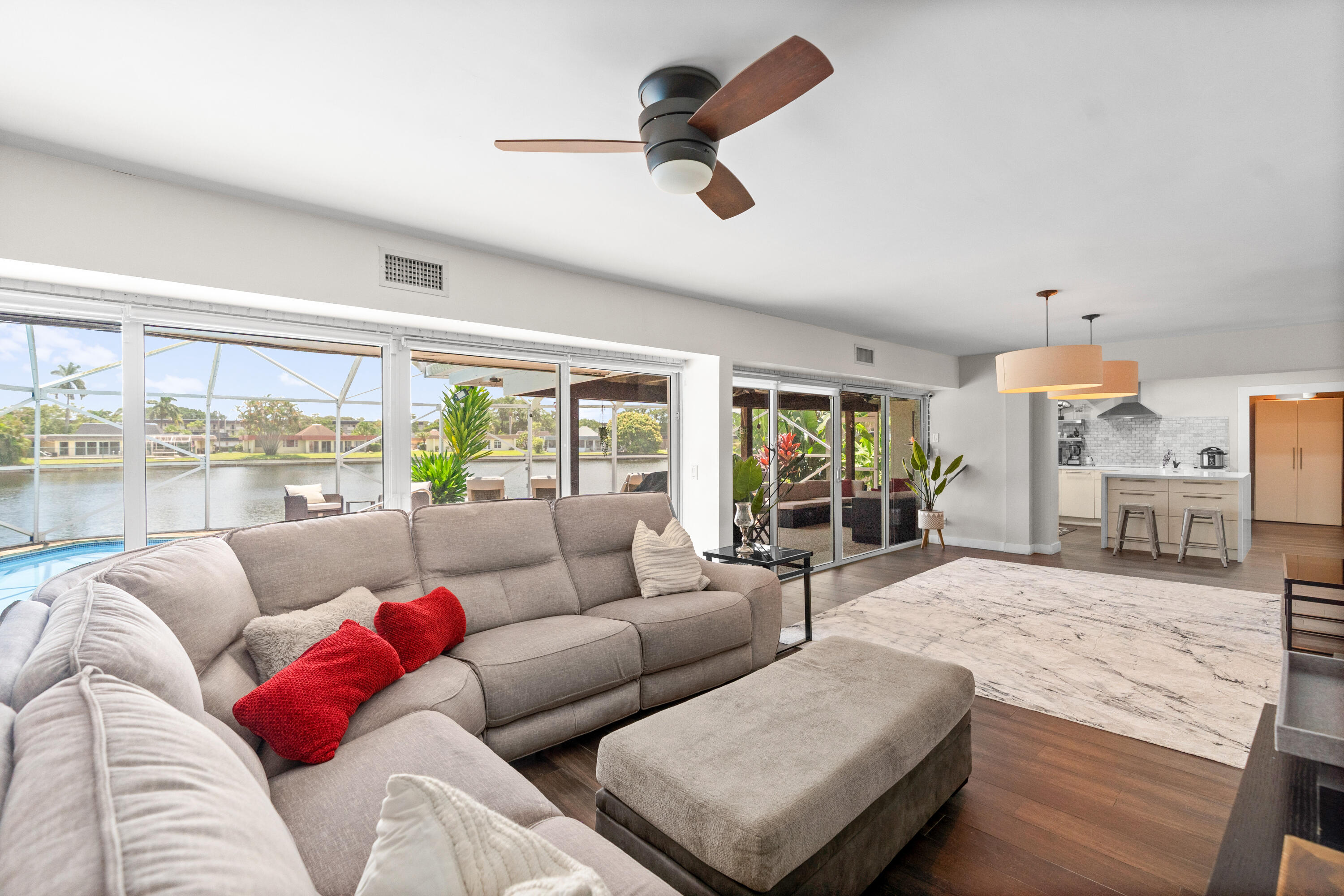 6106 ROYAL POINCIANA Lane
