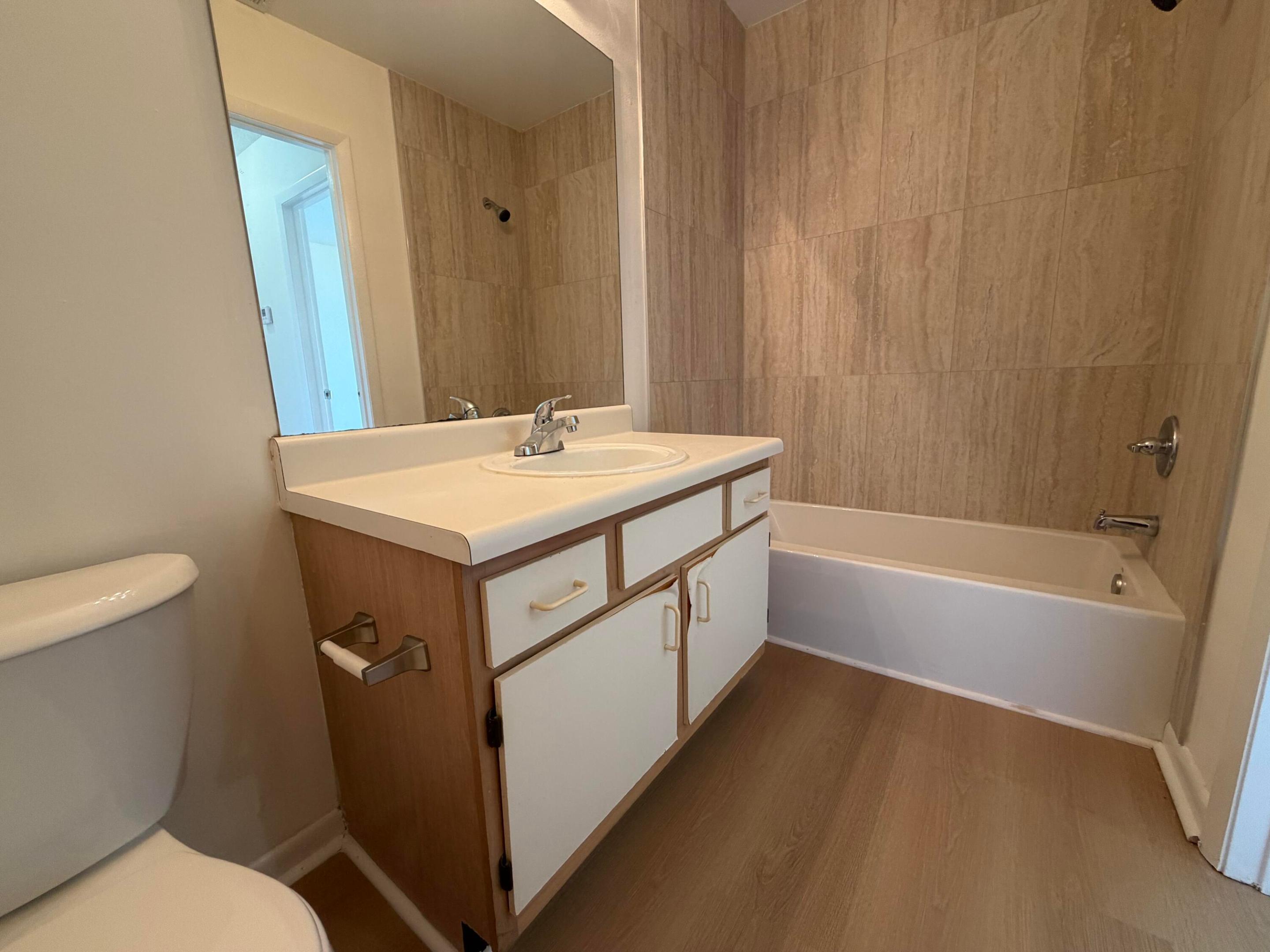 815 W Boynton Beach Boulevard Unit: 12-203