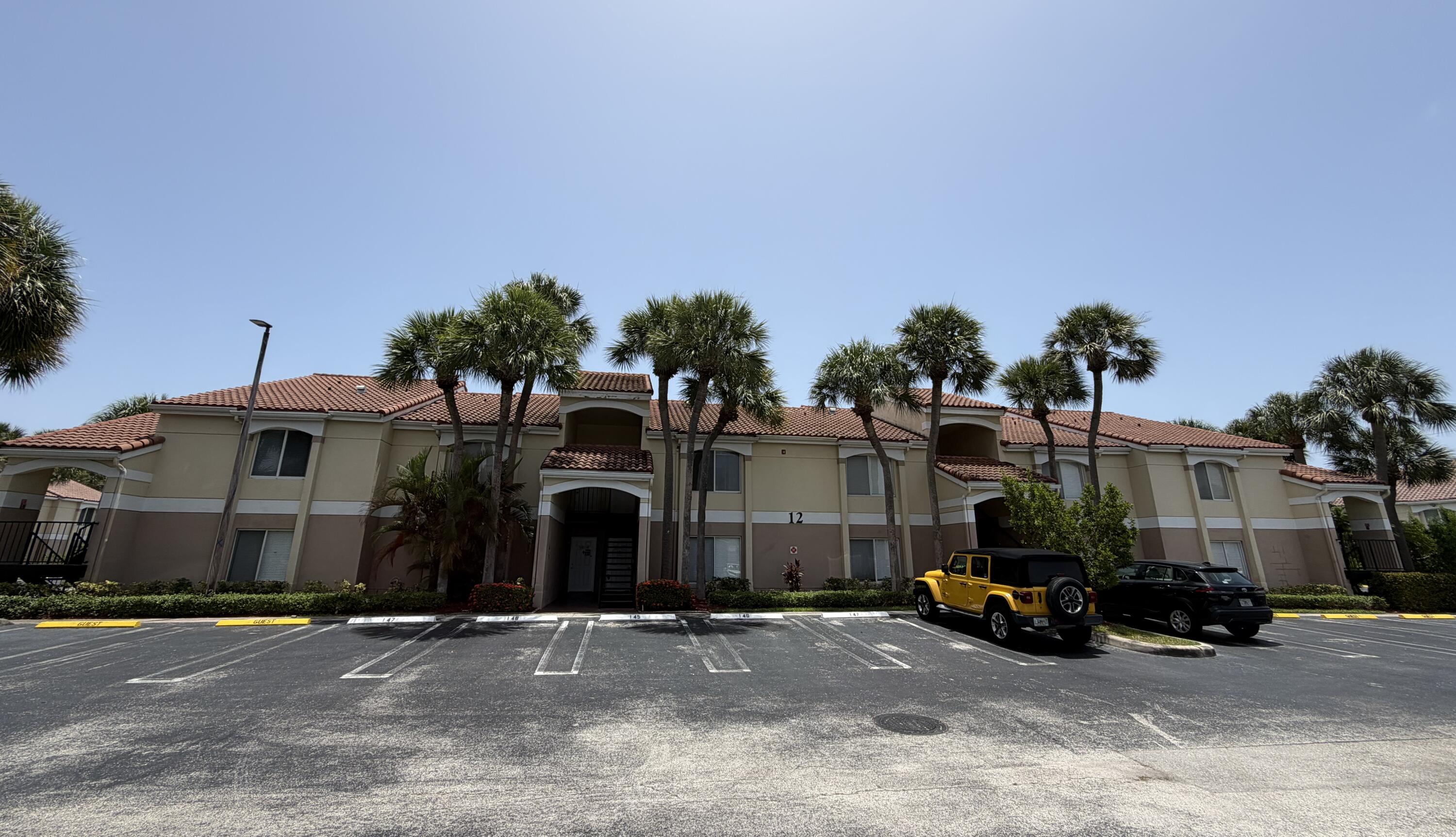 815 W Boynton Beach Boulevard Unit: 12-203