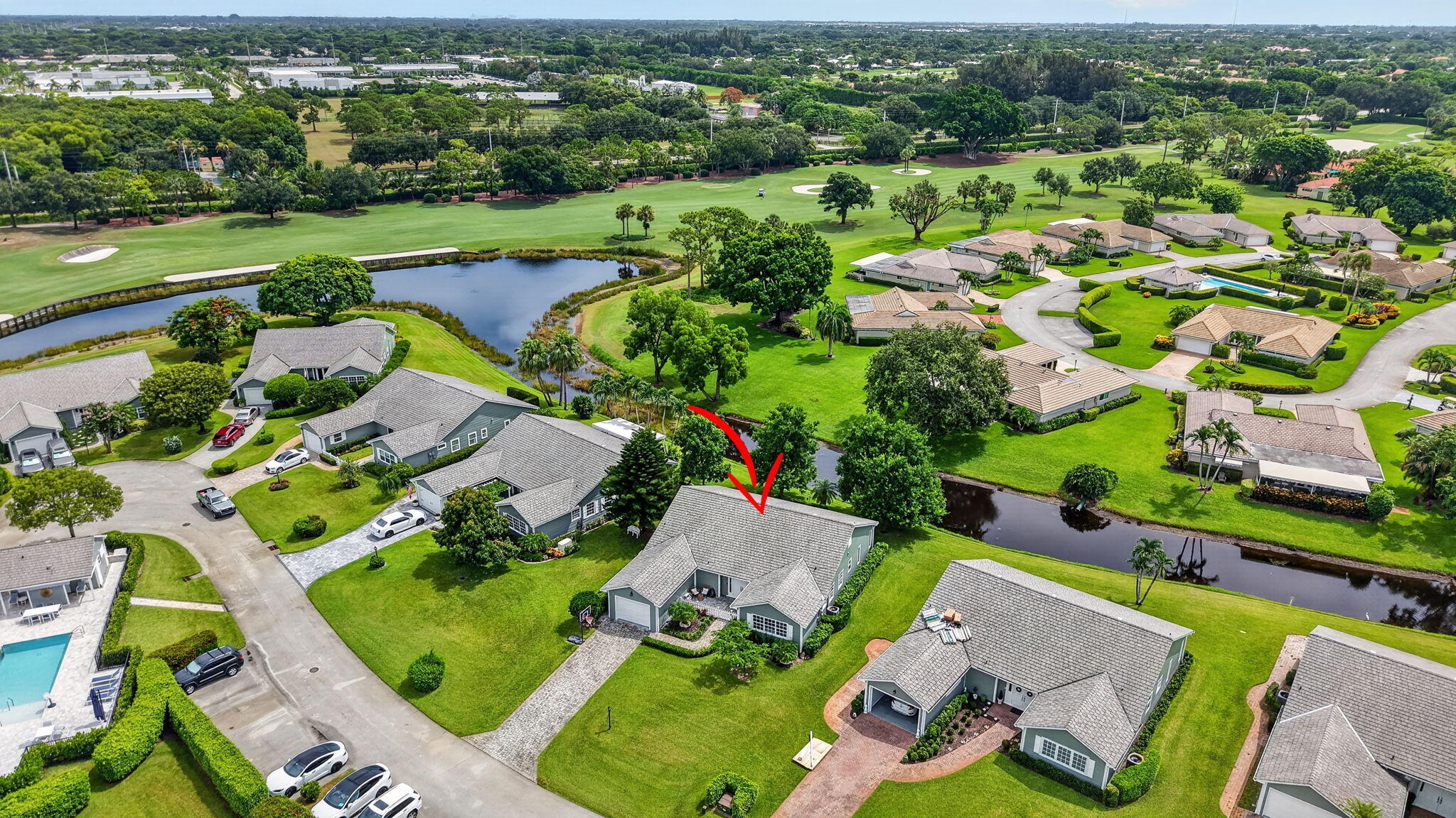 15 Holly Villas