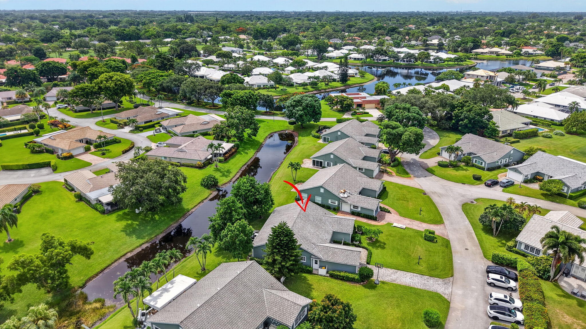 15 Holly Villas
