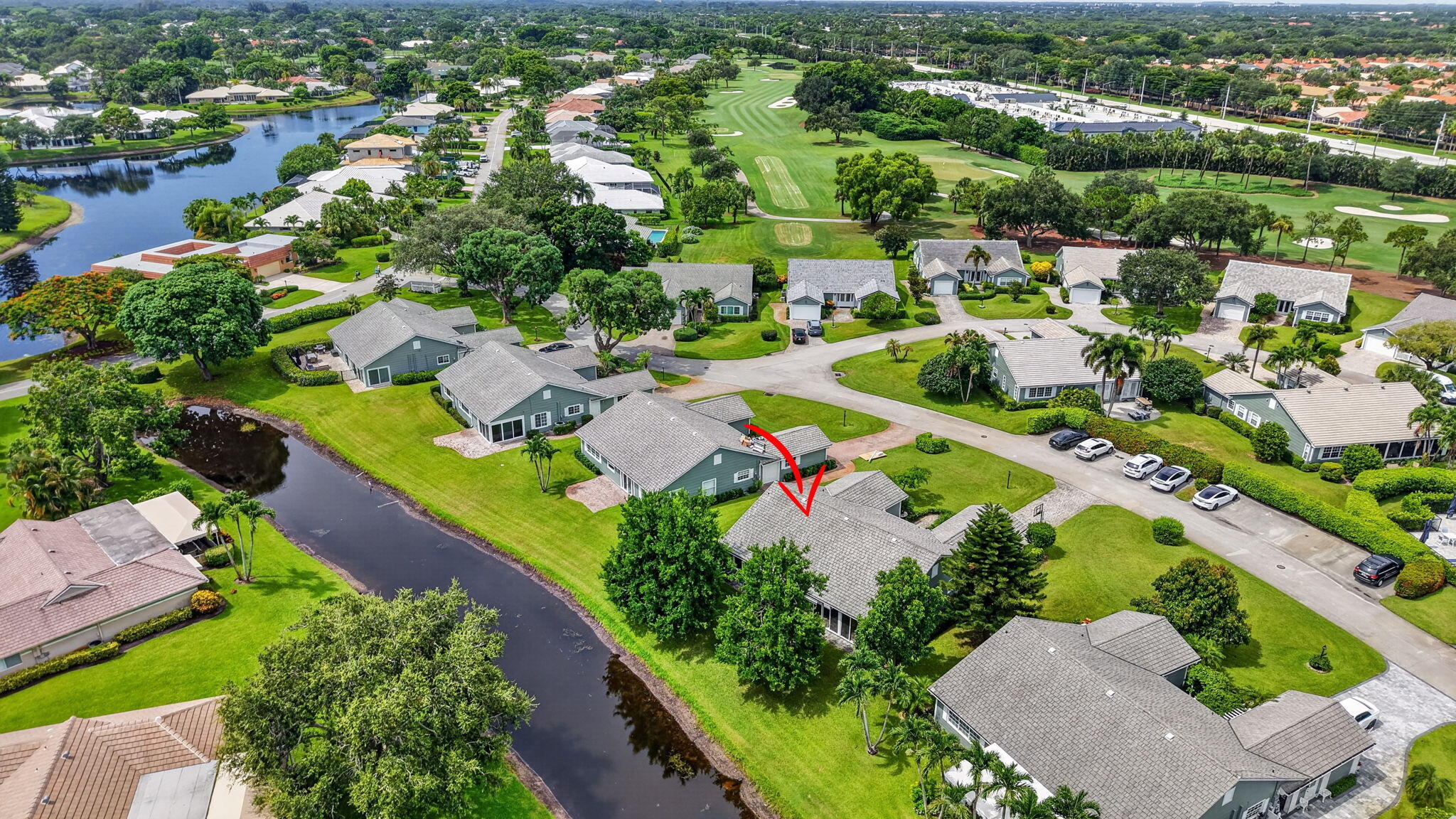 15 Holly Villas