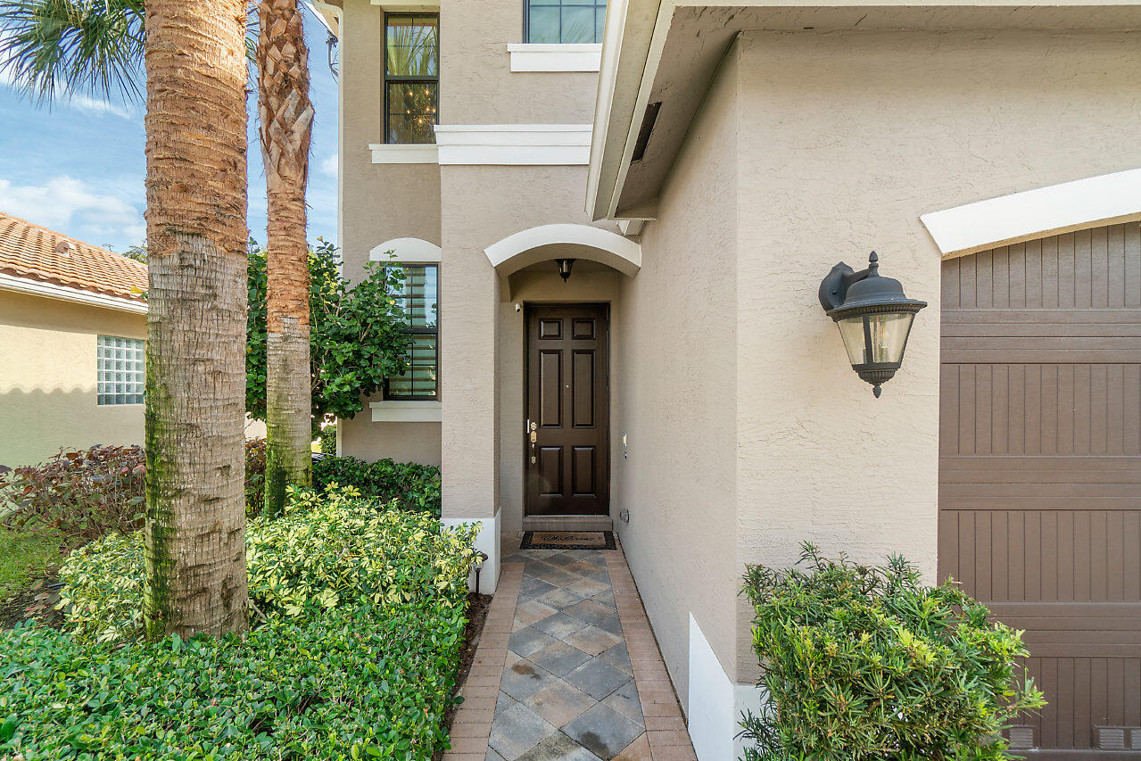 14566 White Jade Terrace