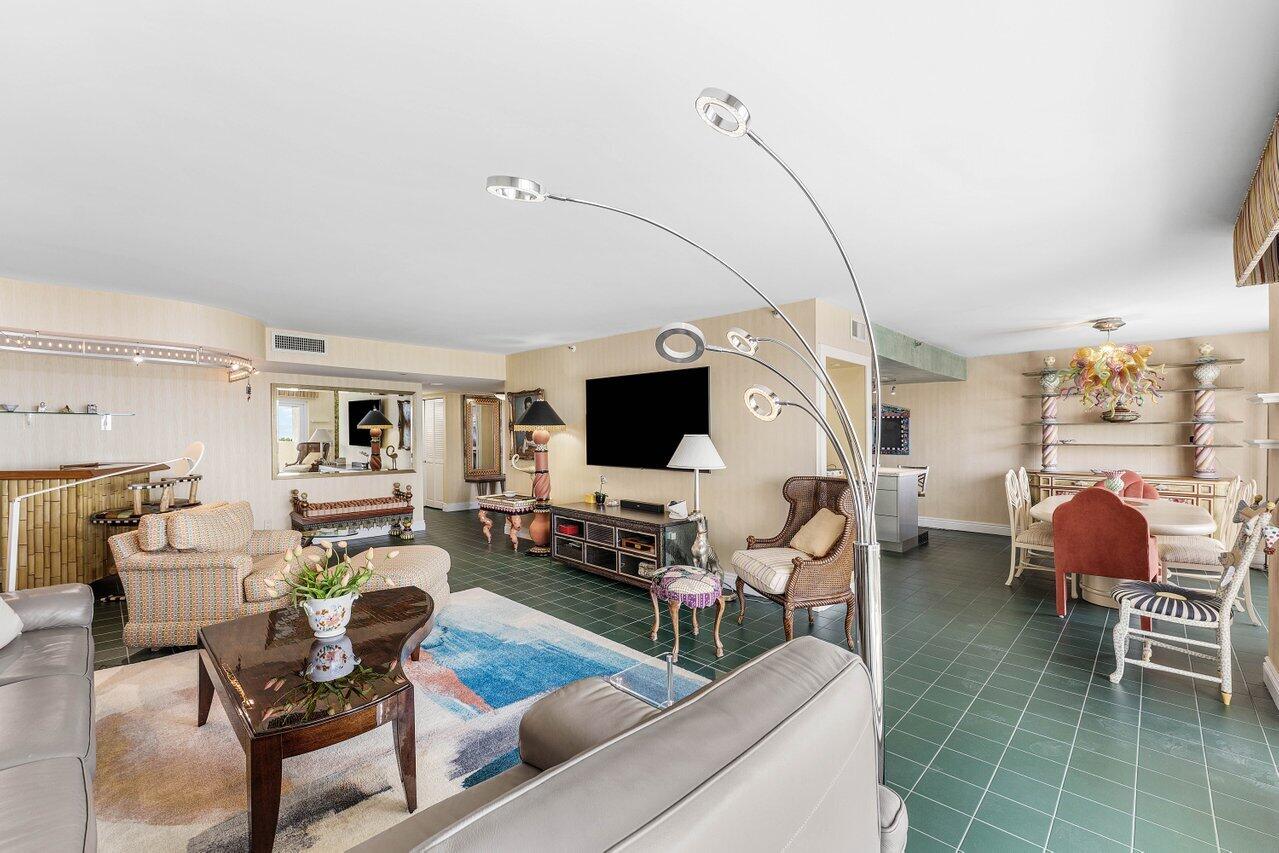4301 N Ocean Boulevard 504