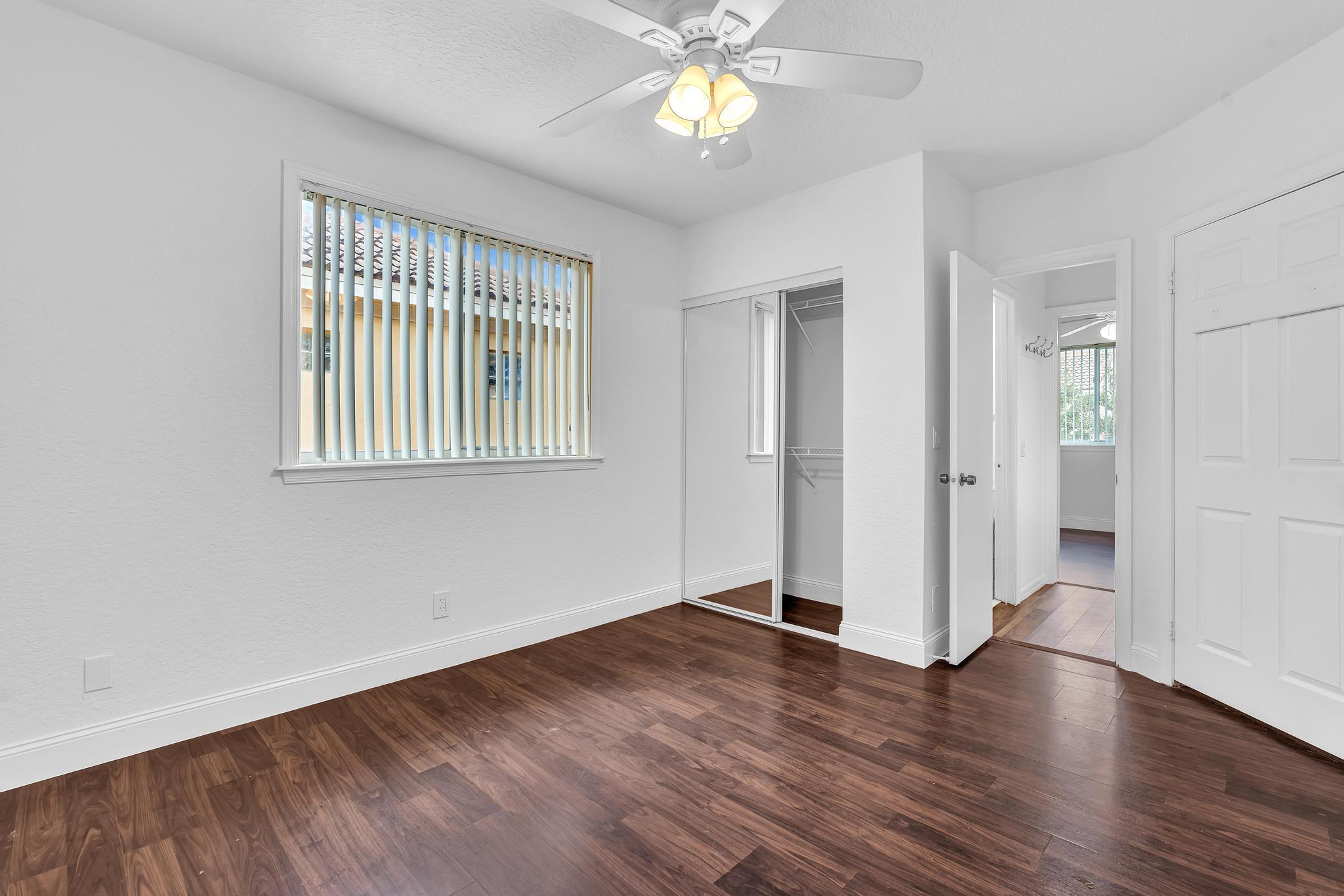 11379 Lakeview Drive