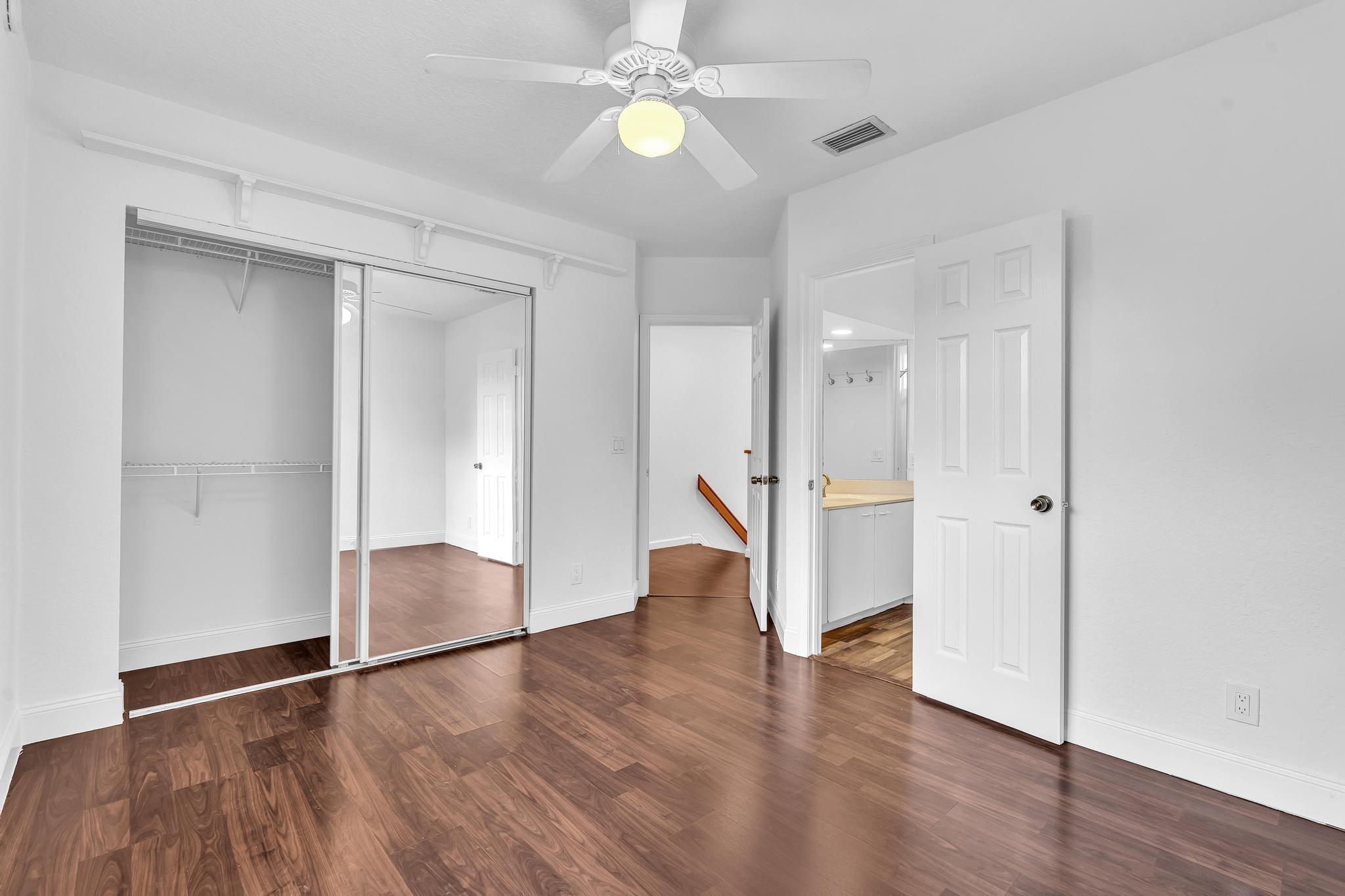 11379 Lakeview Drive