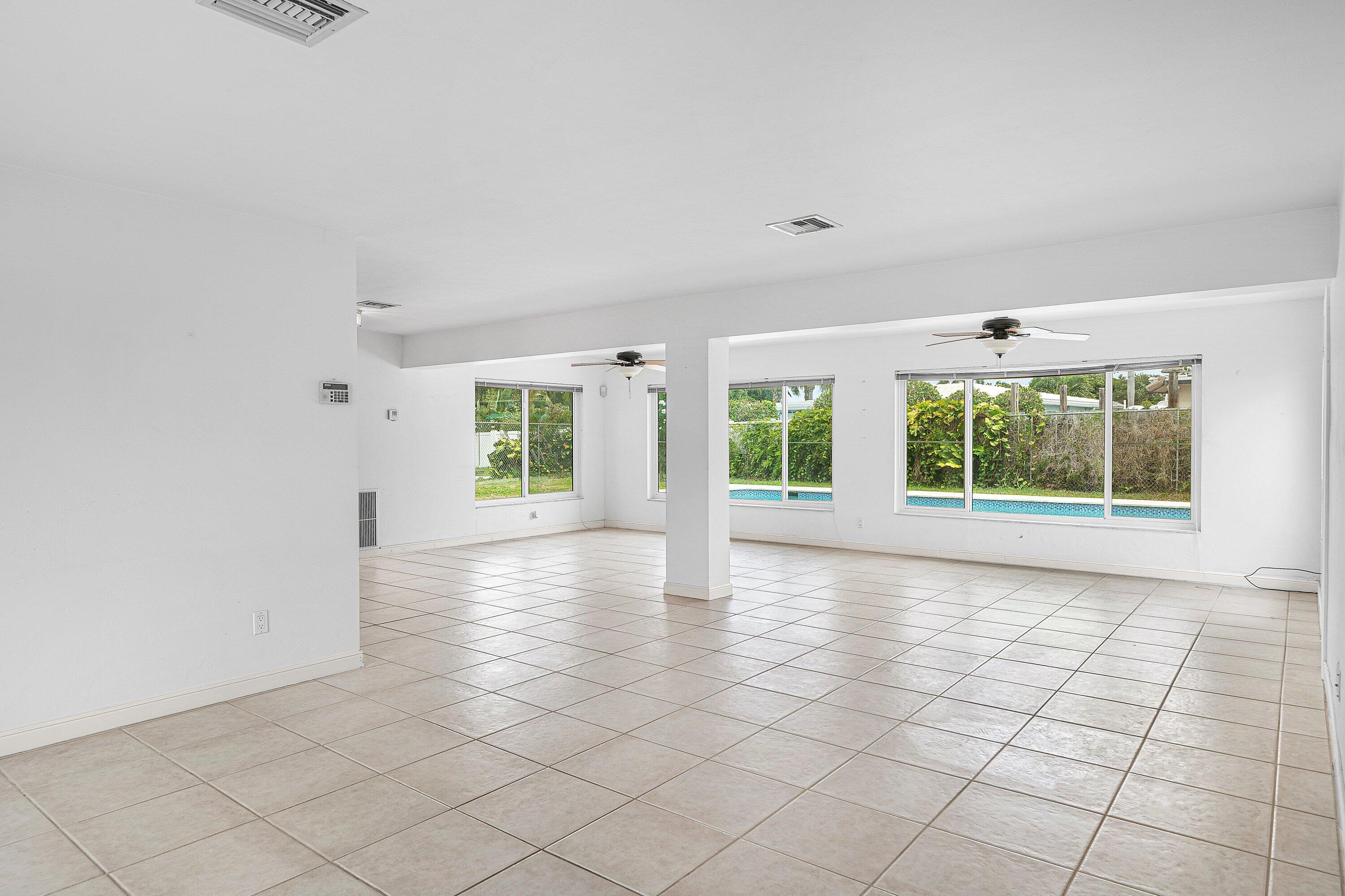 311 NE 23RD Way