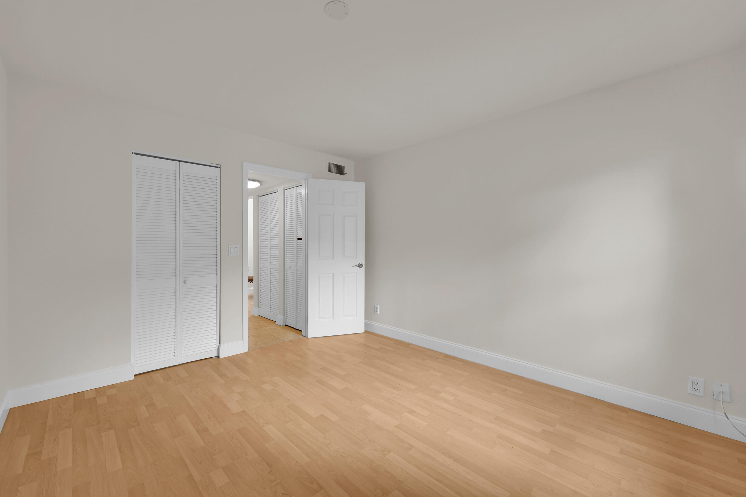 490 NW 20TH Street 1140