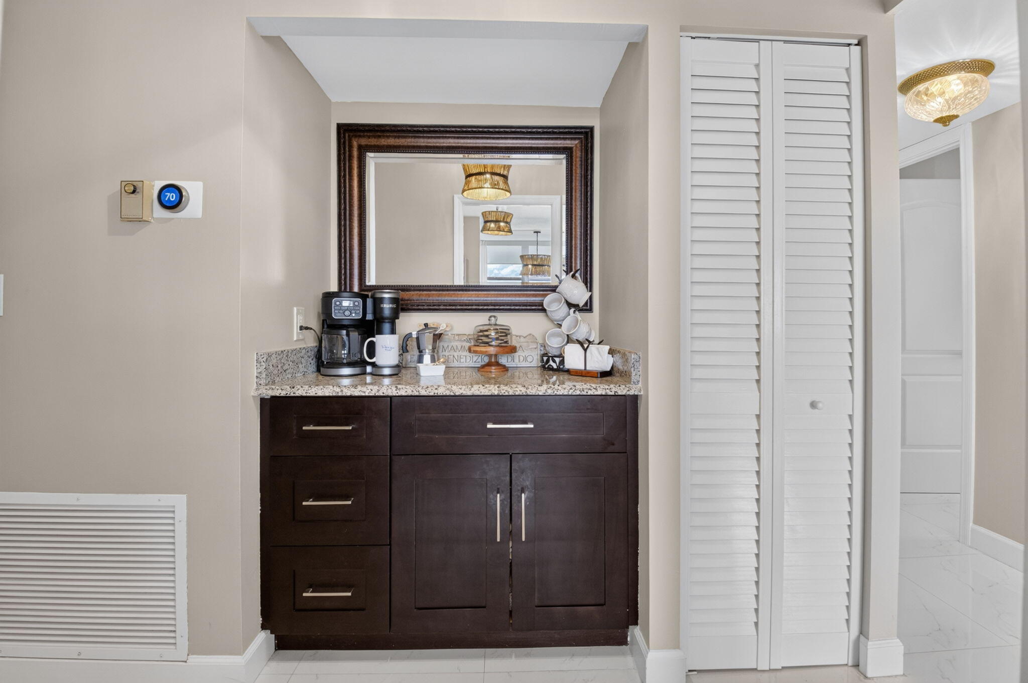 2121 N Ocean Boulevard 1008