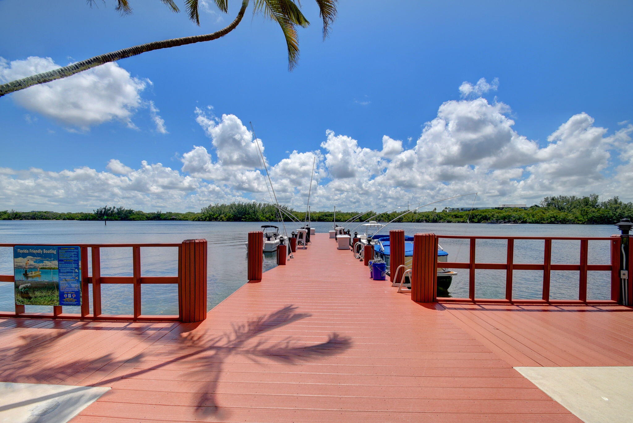 2121 N Ocean Boulevard 1008