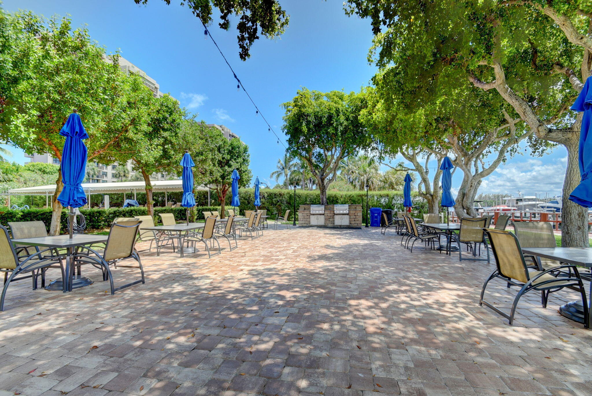 2121 N Ocean Boulevard 1008