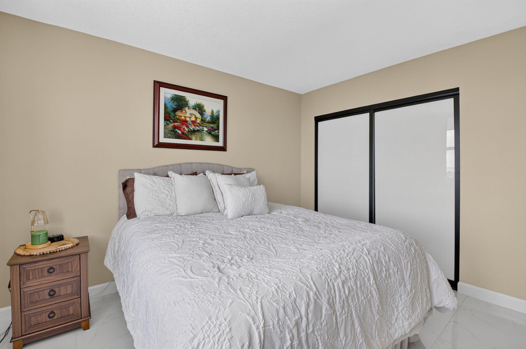 2121 N Ocean Boulevard 1008