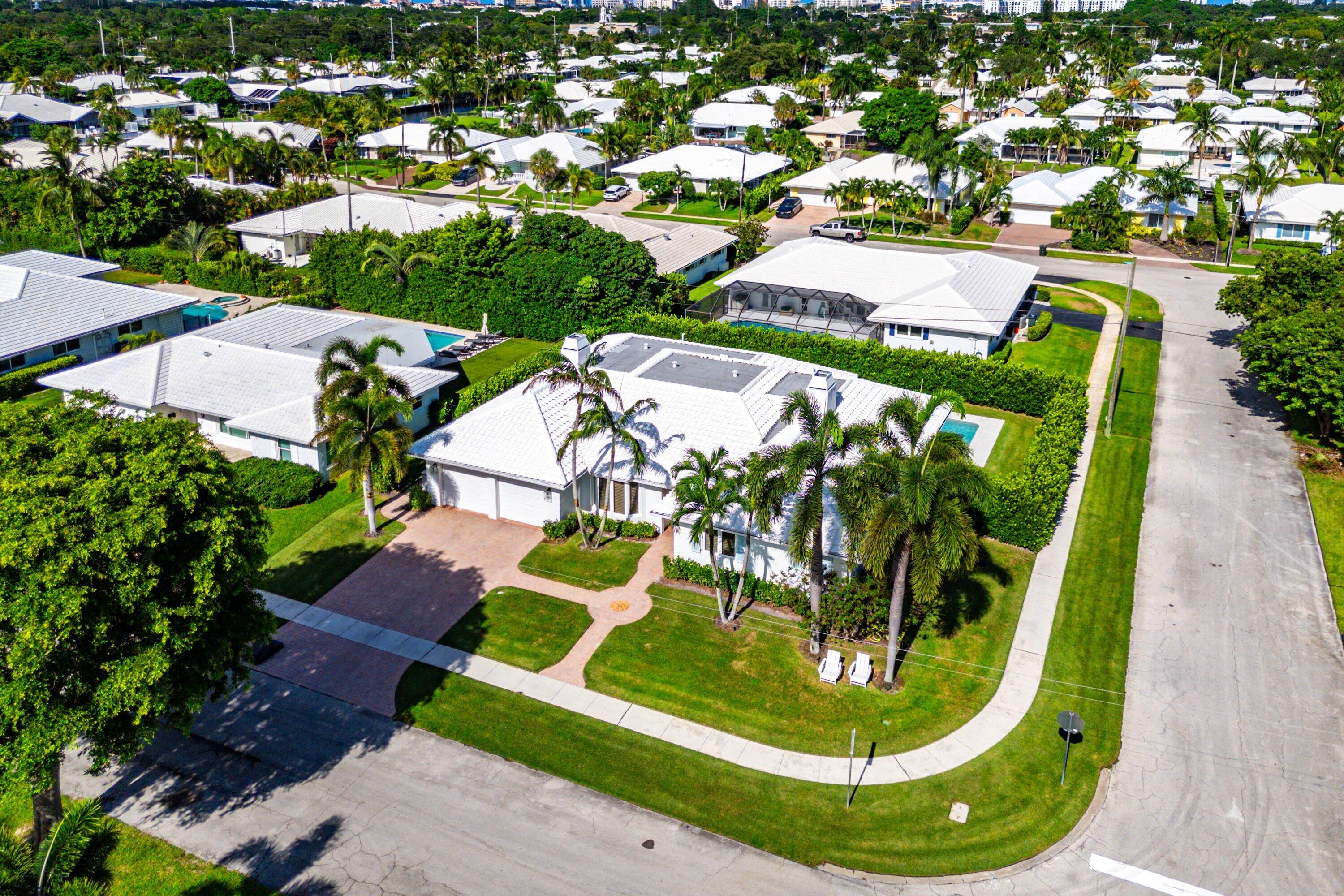 1022 WALNUT Terrace