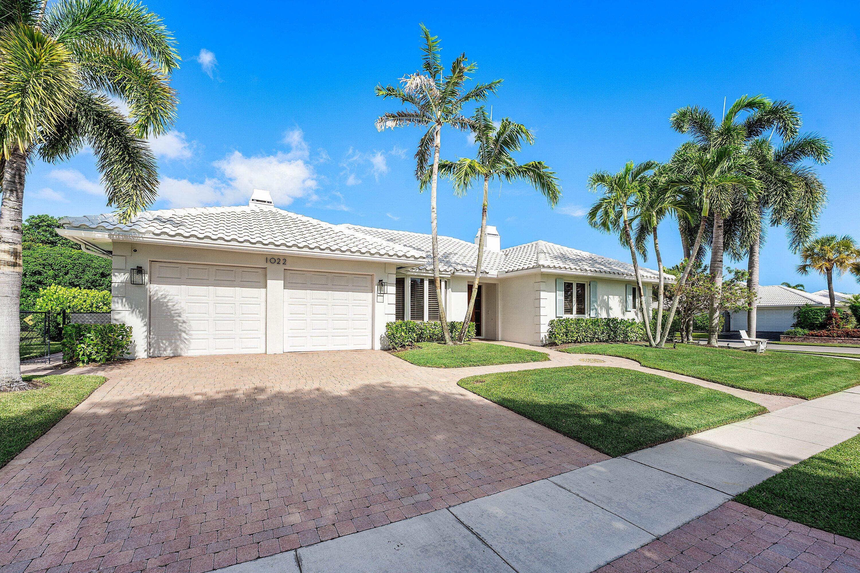 1022 WALNUT Terrace