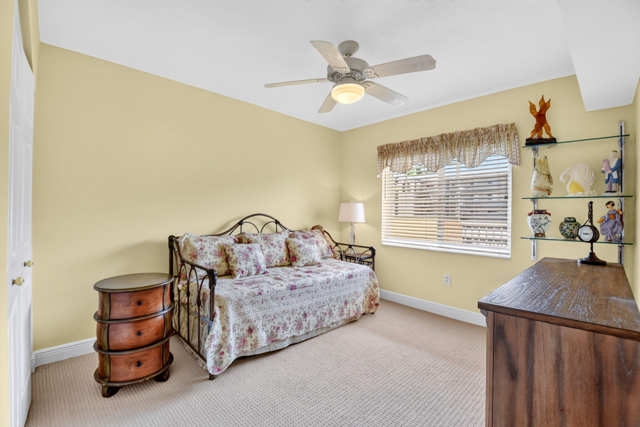 12511 Imperial Isle Drive 205