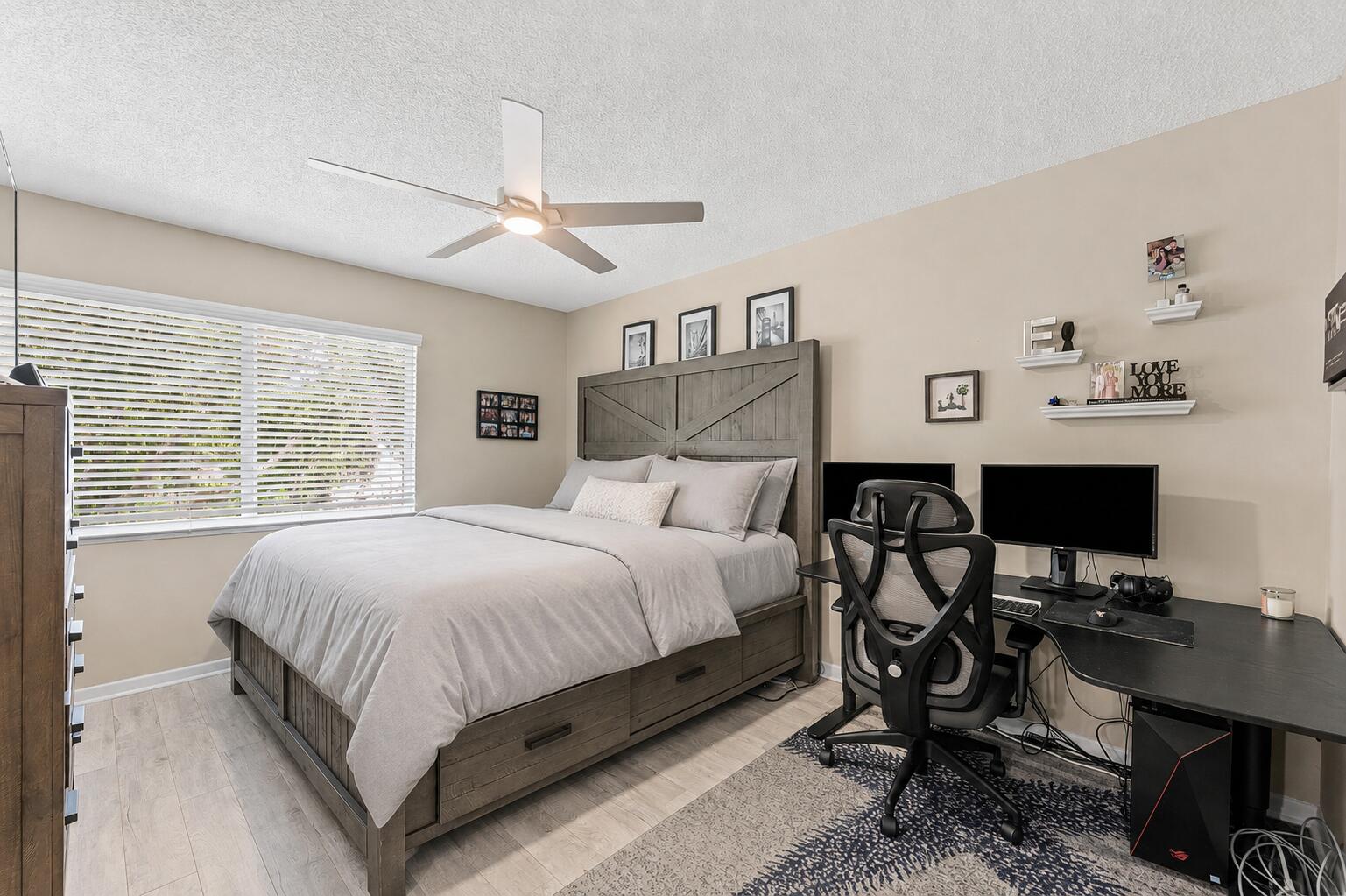 6351 Walk Circle