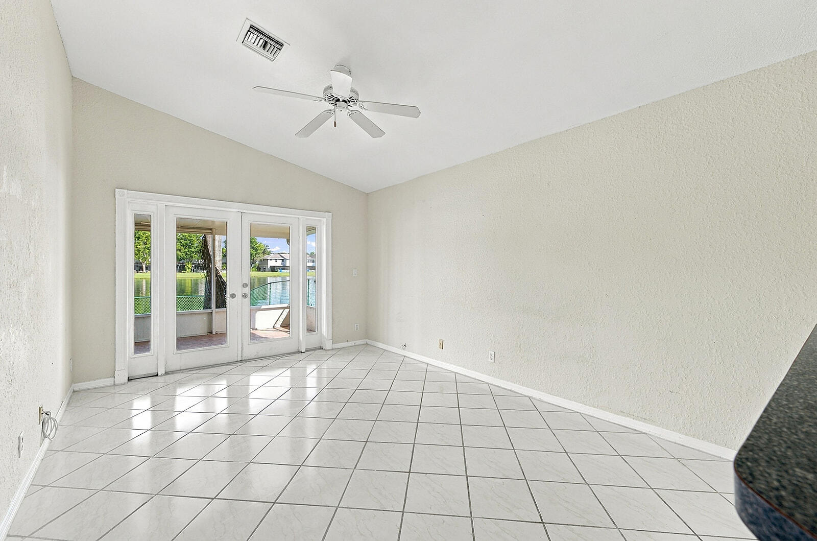 10627 NW 7TH Street