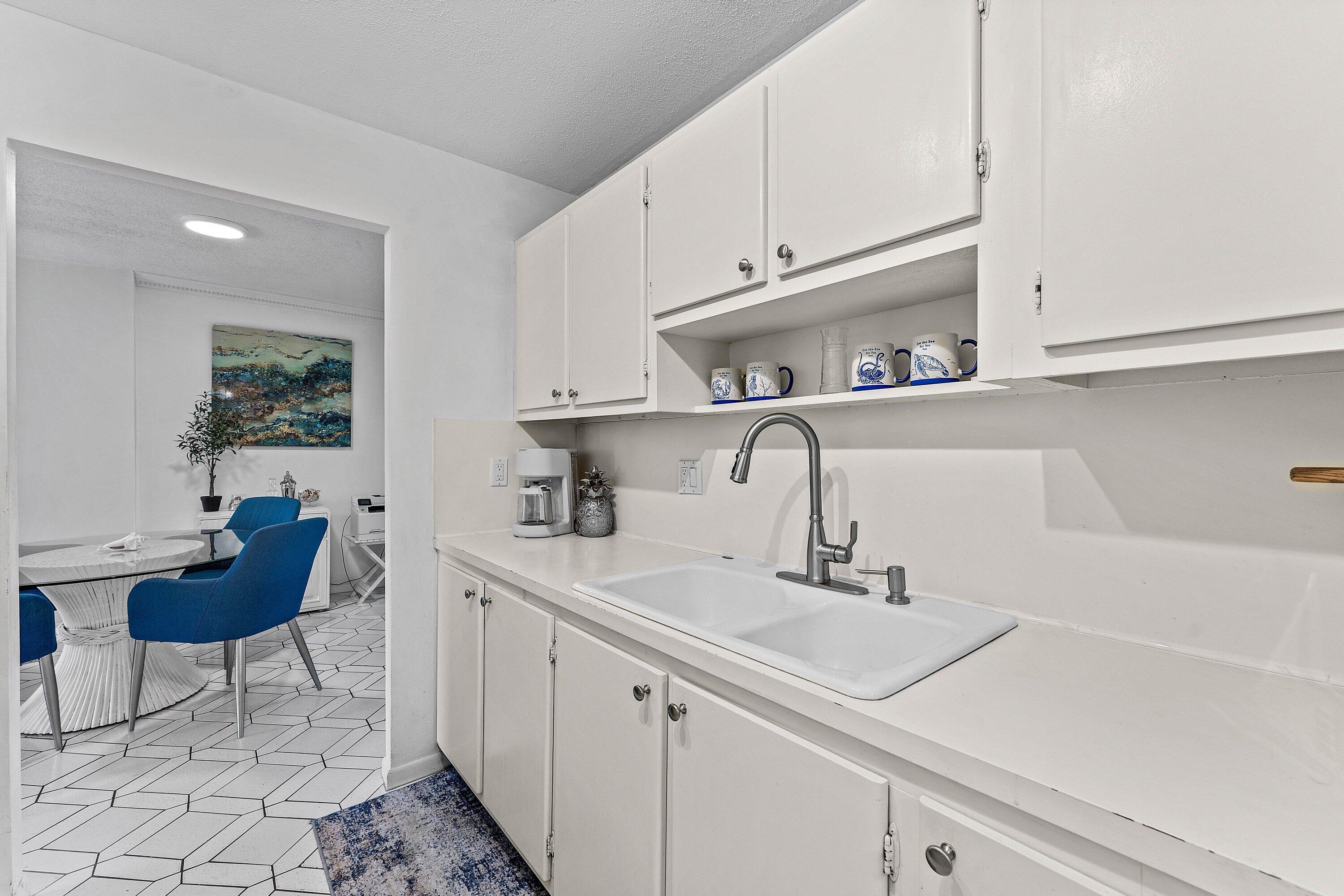1111 S Ocean Boulevard 315