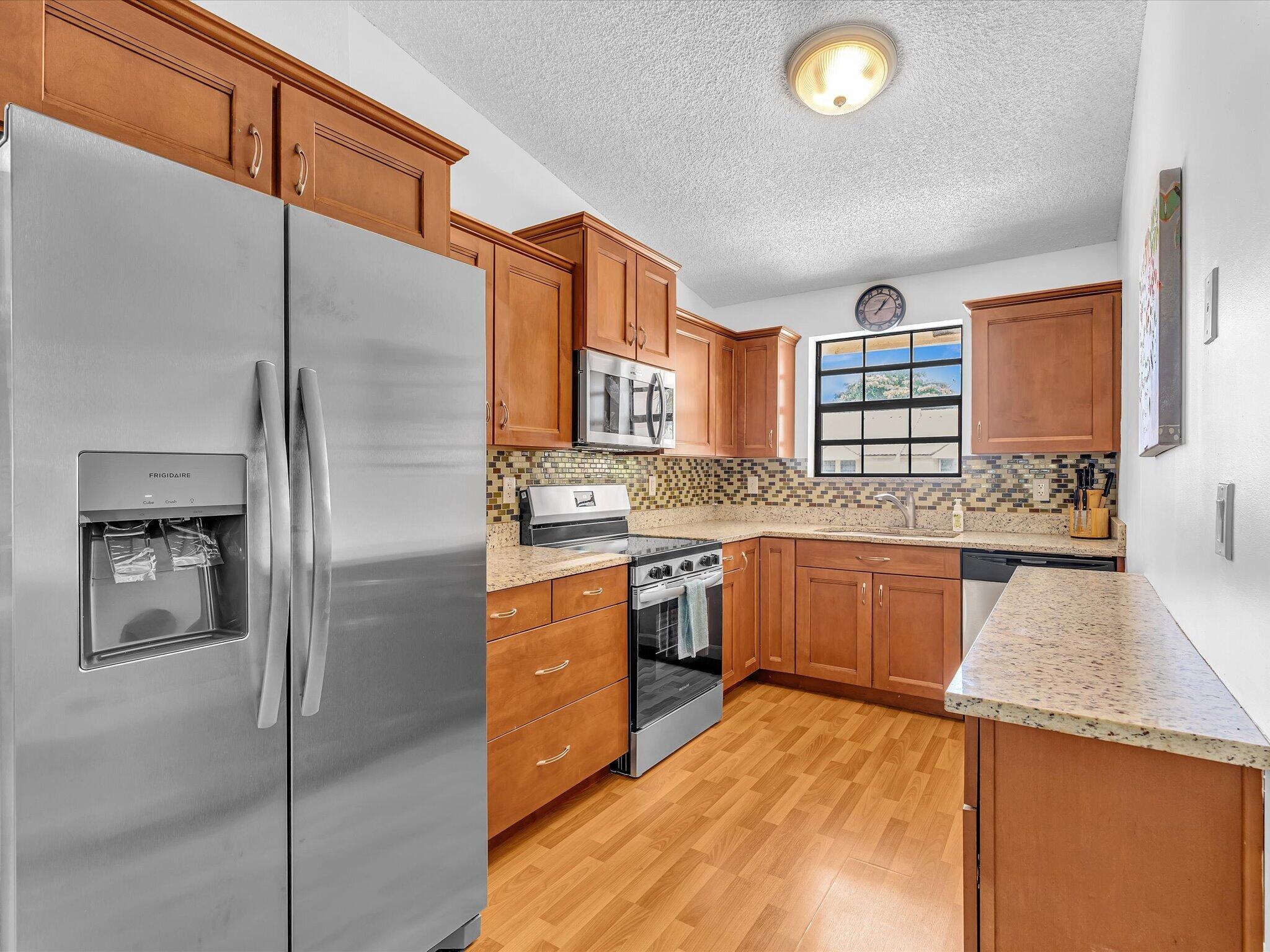 3160 LEEWOOD Terrace L218