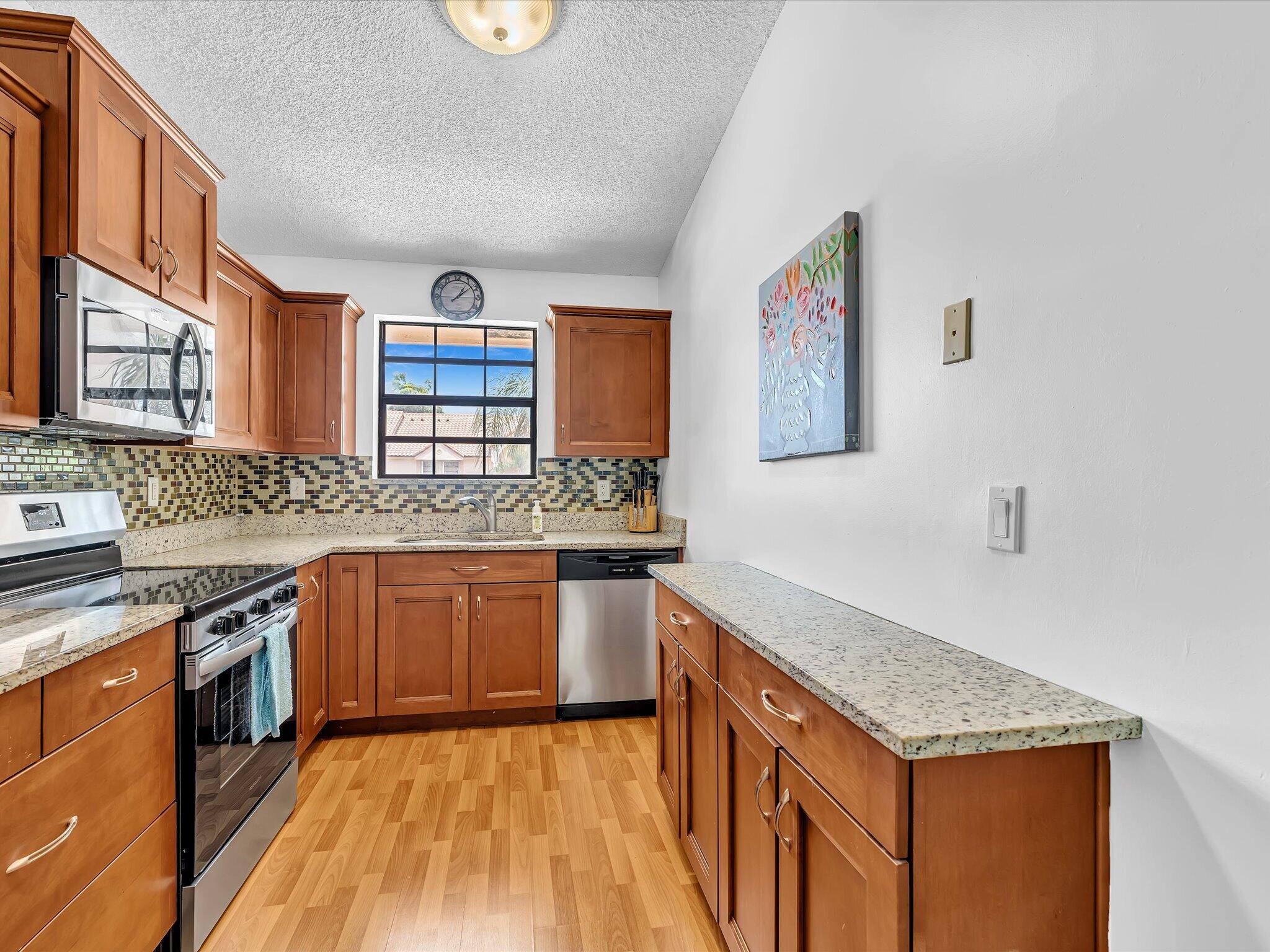 3160 LEEWOOD Terrace L218
