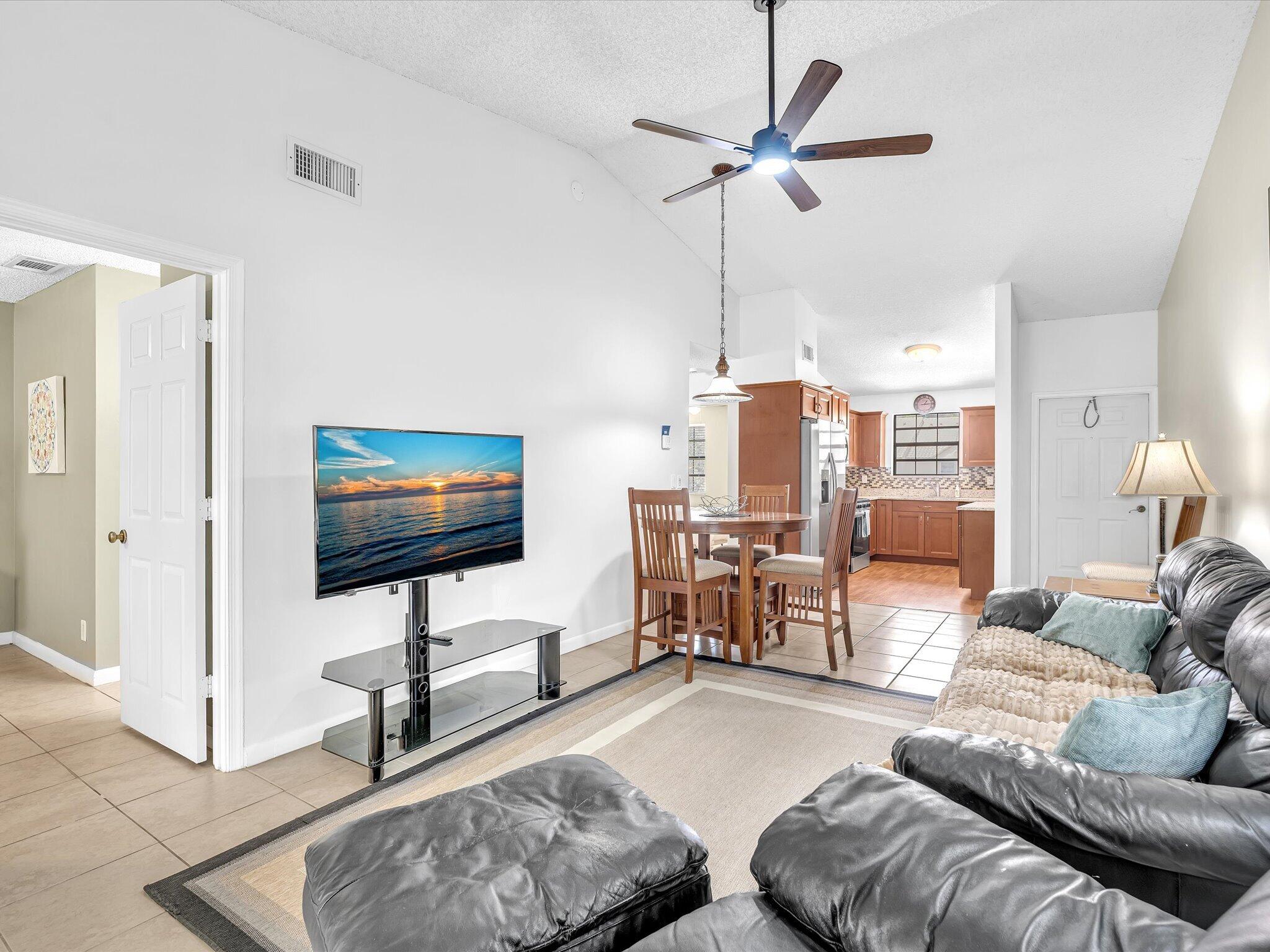 3160 LEEWOOD Terrace L218