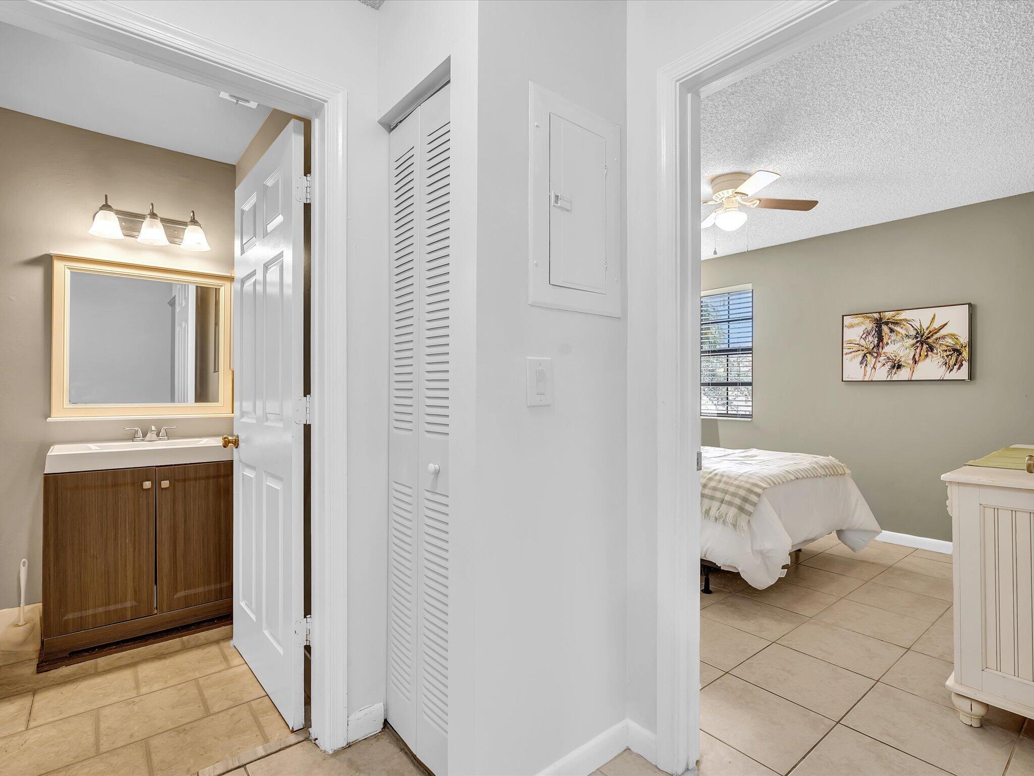 3160 LEEWOOD Terrace L218