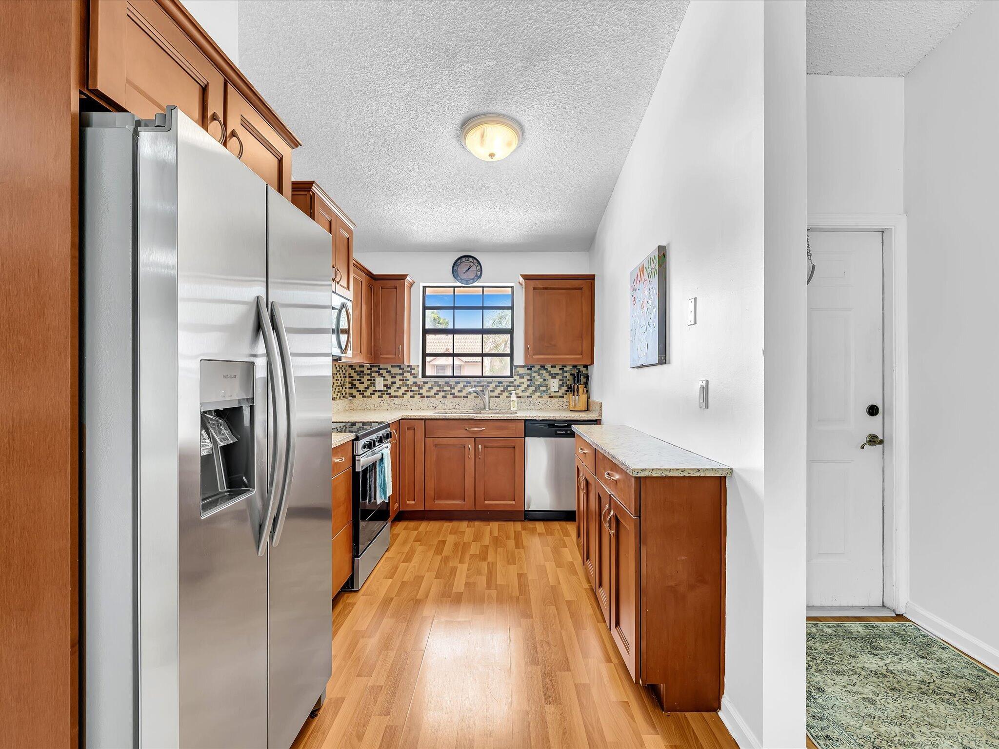 3160 LEEWOOD Terrace L218