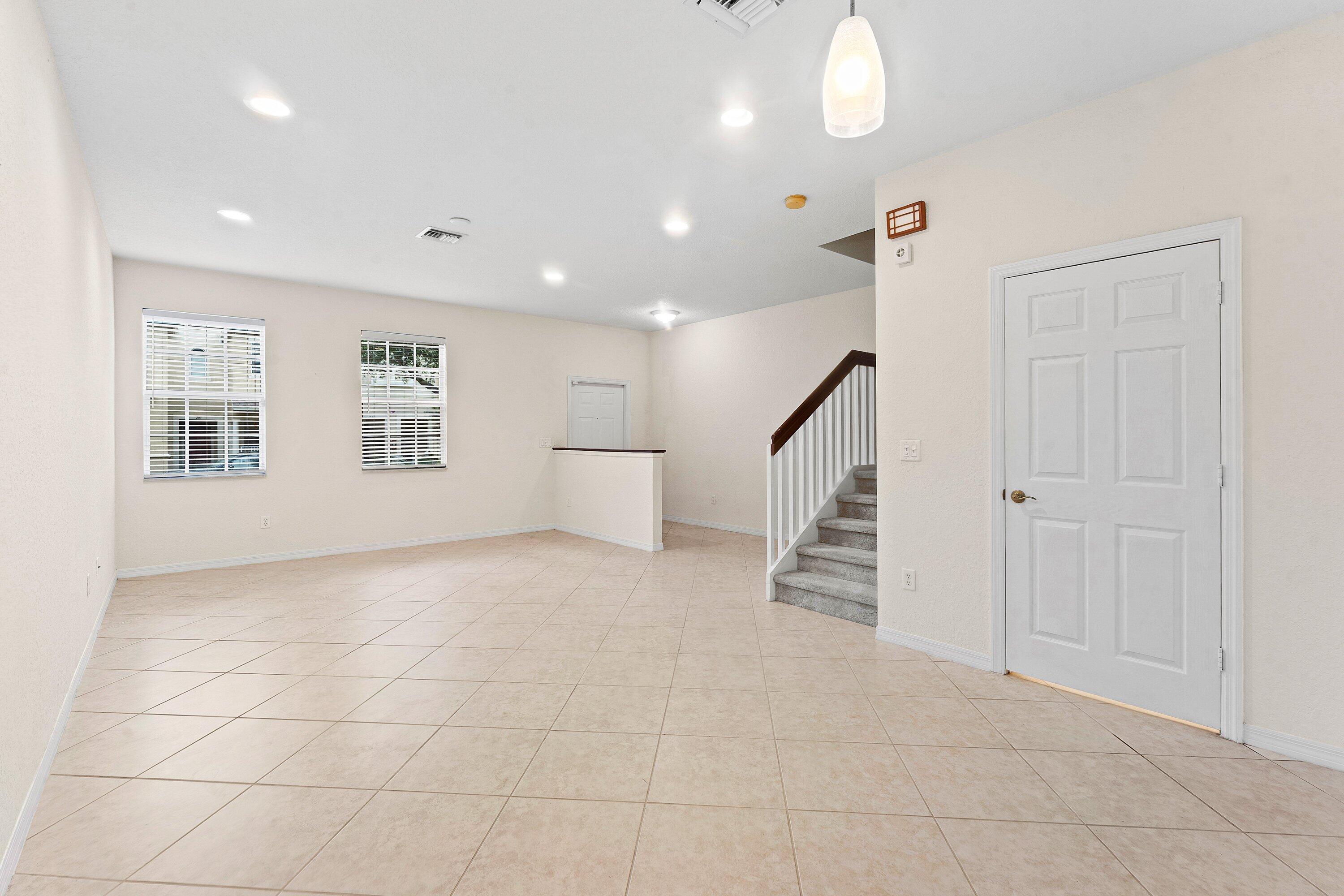 118 Seagrape Drive 107