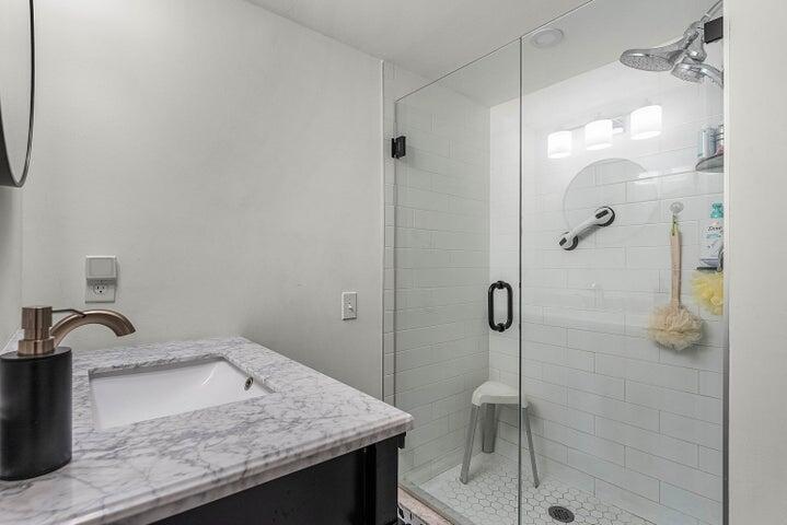 10110 CEDAR POINT Boulevard 203