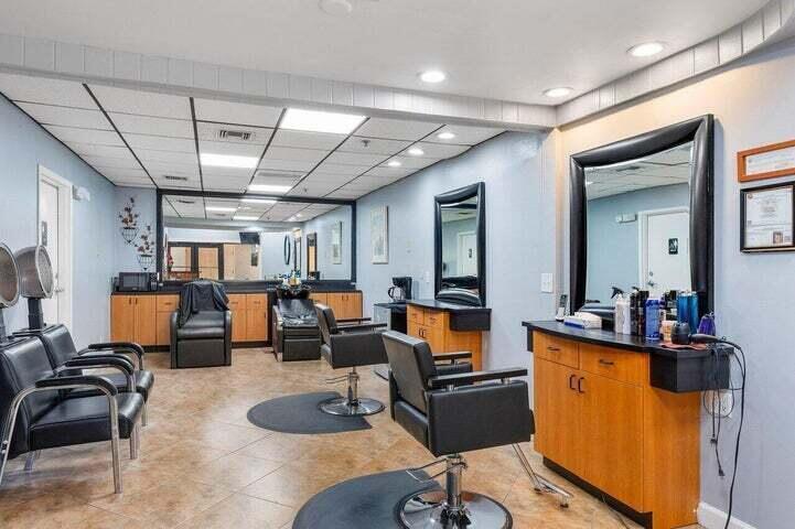 10110 CEDAR POINT Boulevard 203