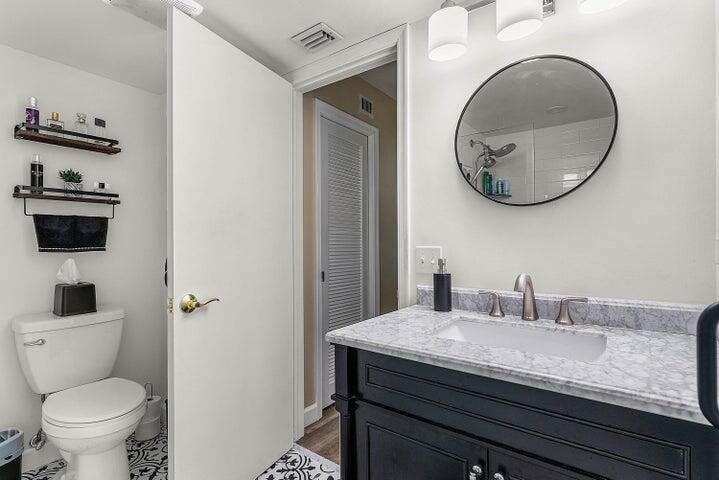 10110 CEDAR POINT Boulevard 203