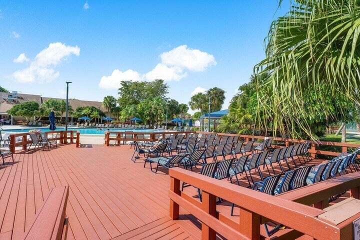 10110 CEDAR POINT Boulevard 203