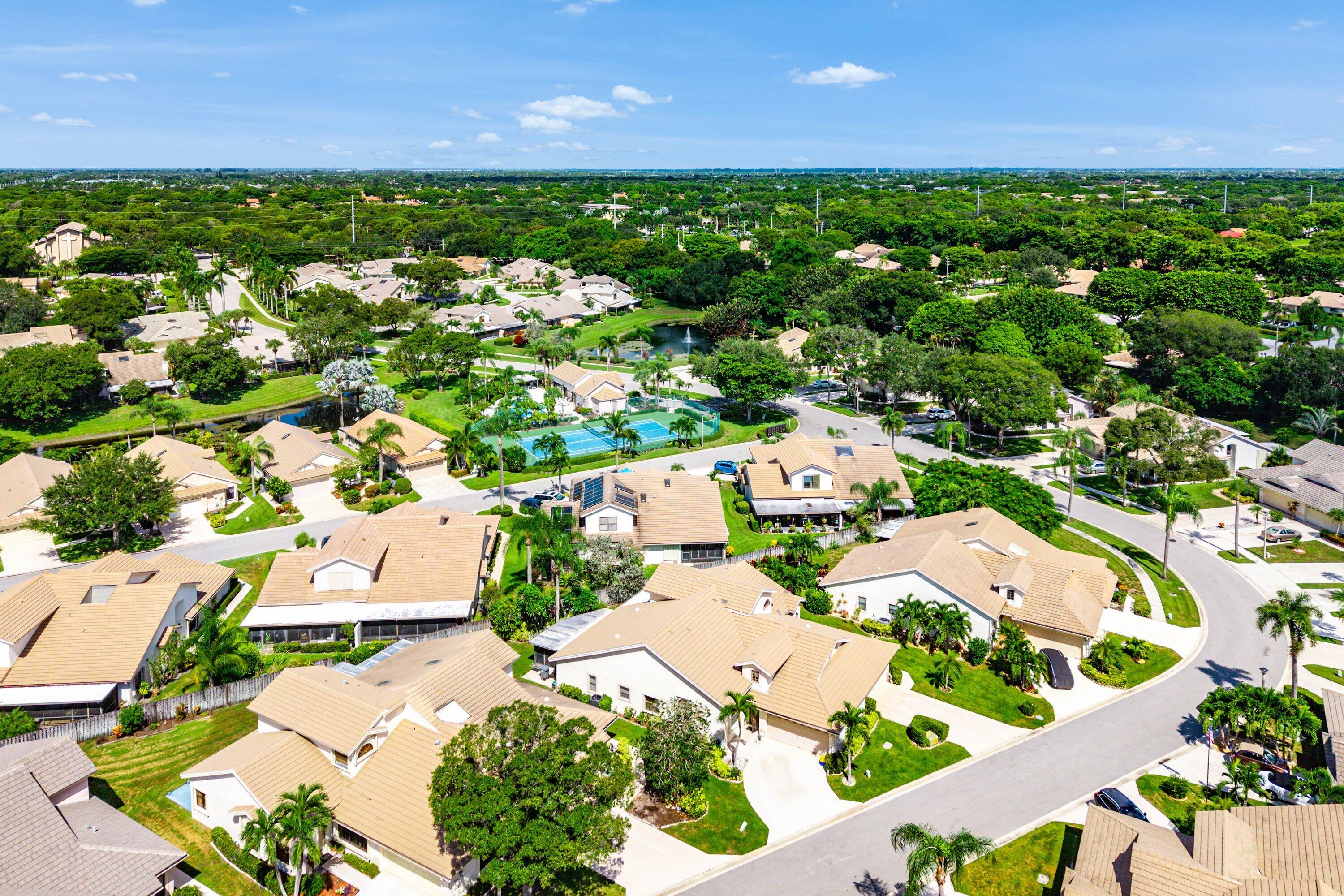 4830 BRIGHTON LAKES Boulevard