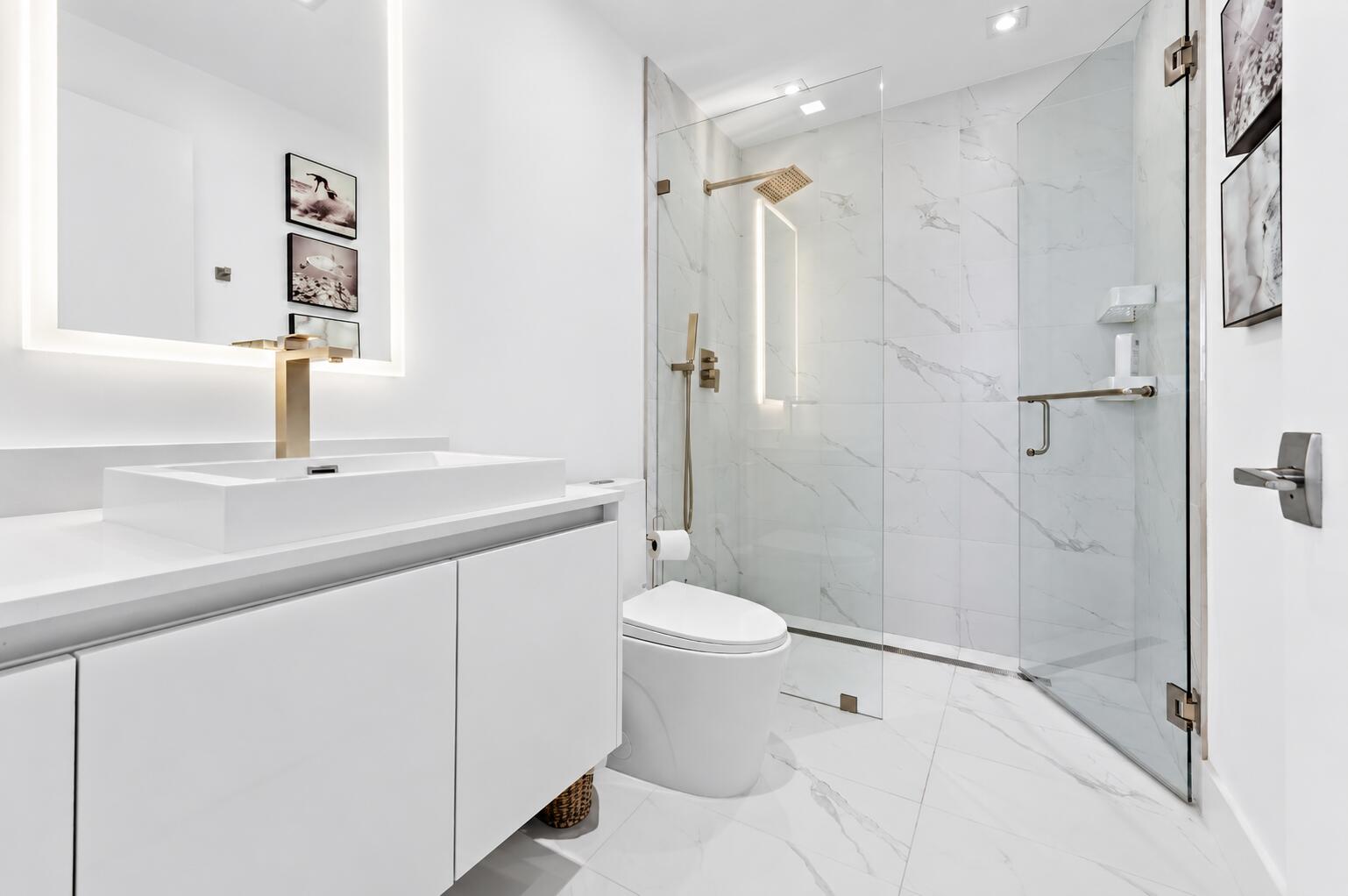 3100 N Ocean Drive P-701