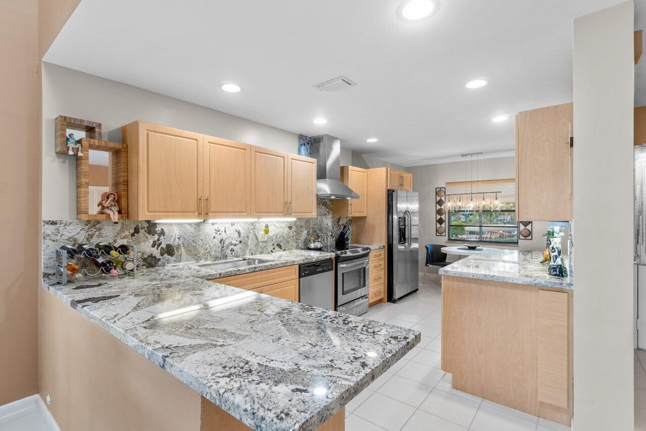 68 EASTGATE Drive D