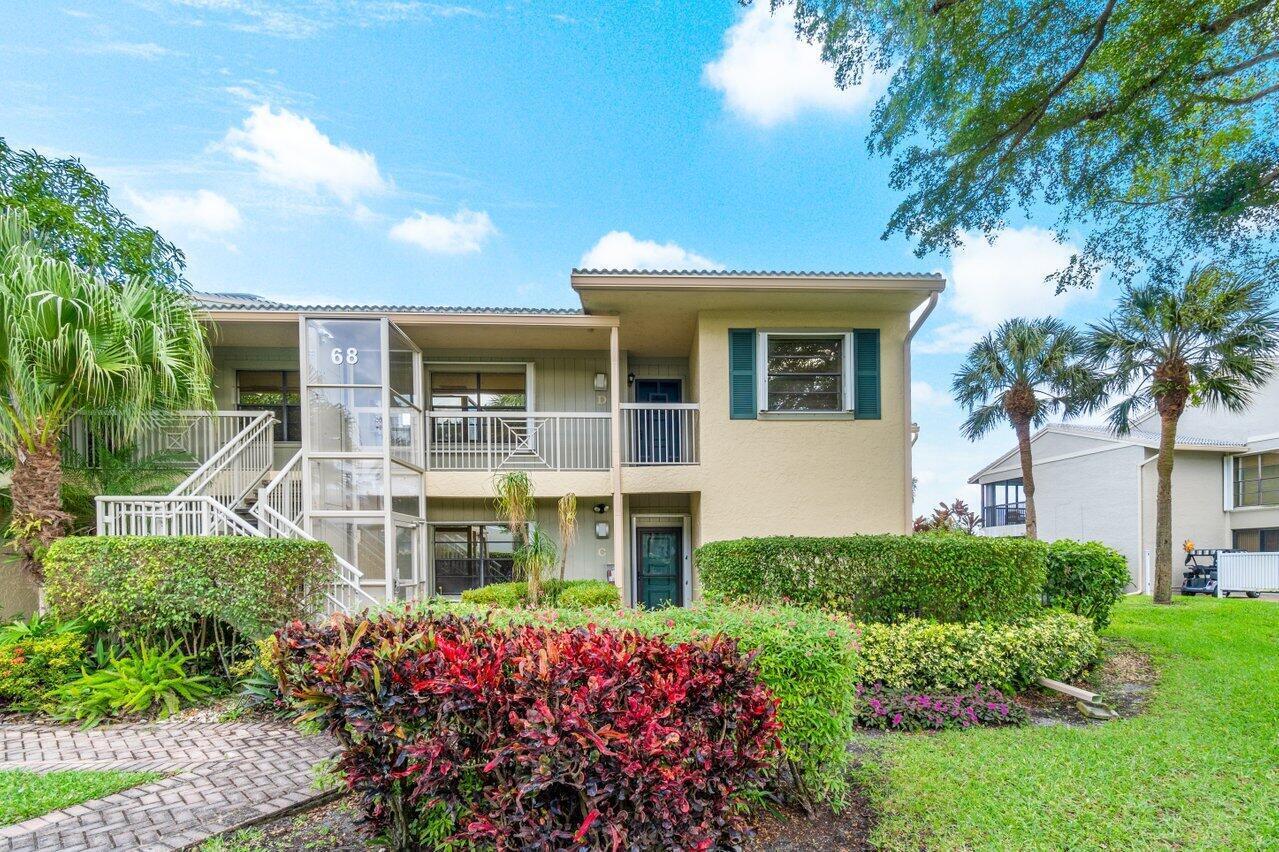 68 EASTGATE Drive D
