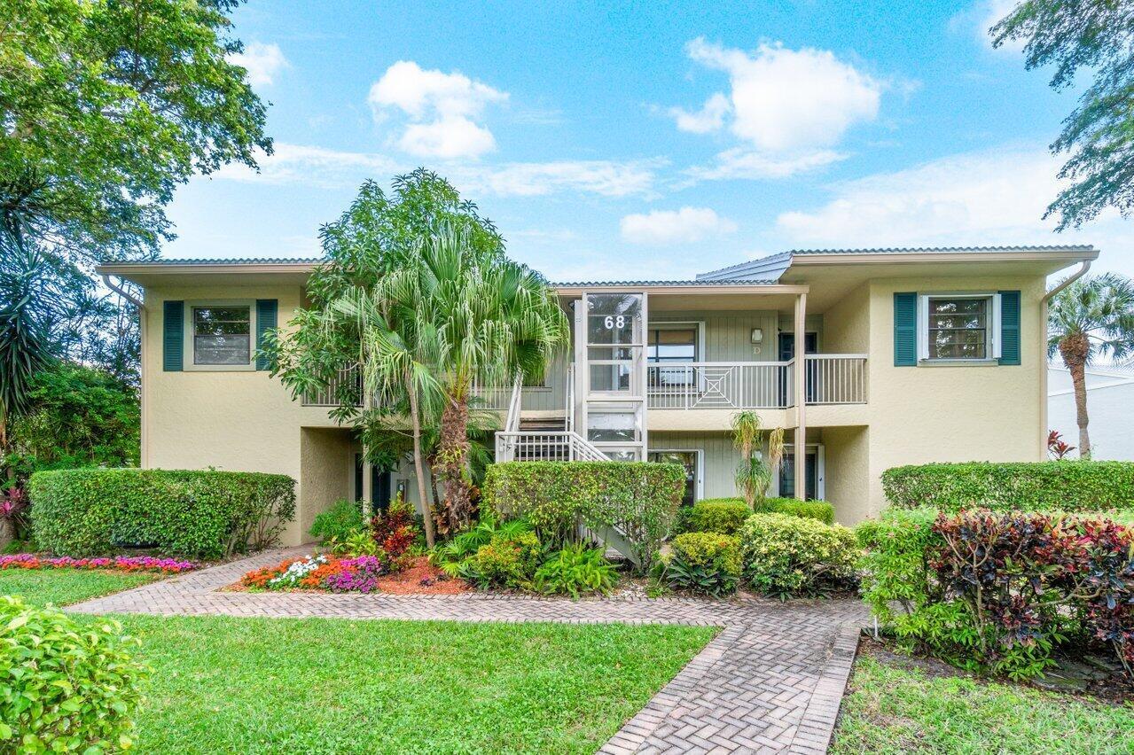 68 EASTGATE Drive D