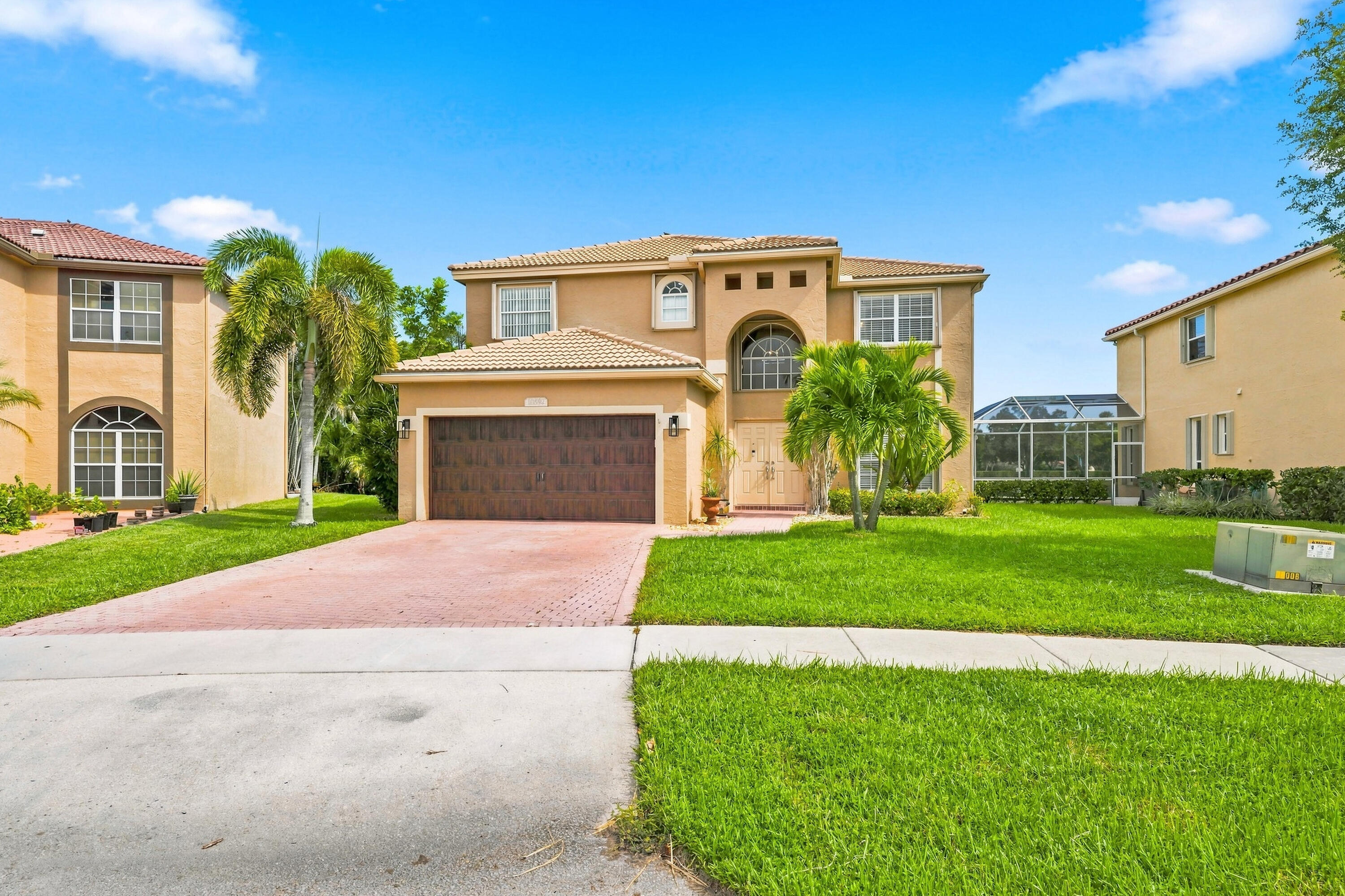 10592 PLAINVIEW Circle