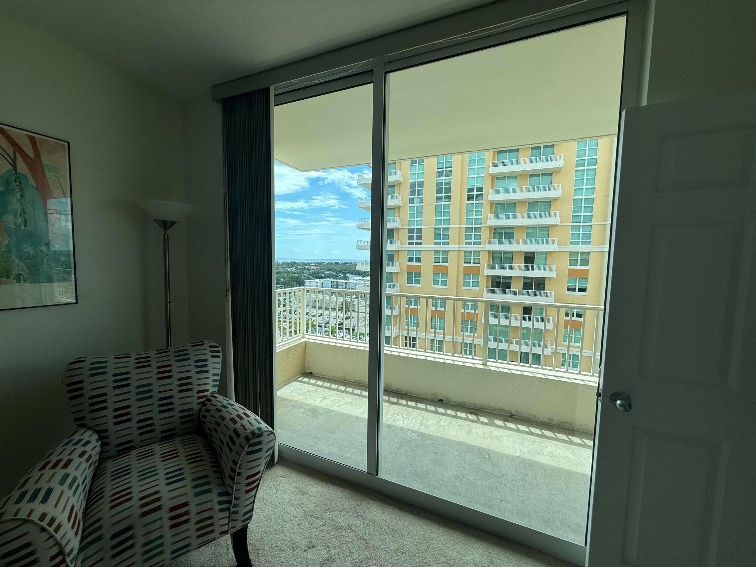 700 E BOYNTON BEACH Boulevard Unit: 1103