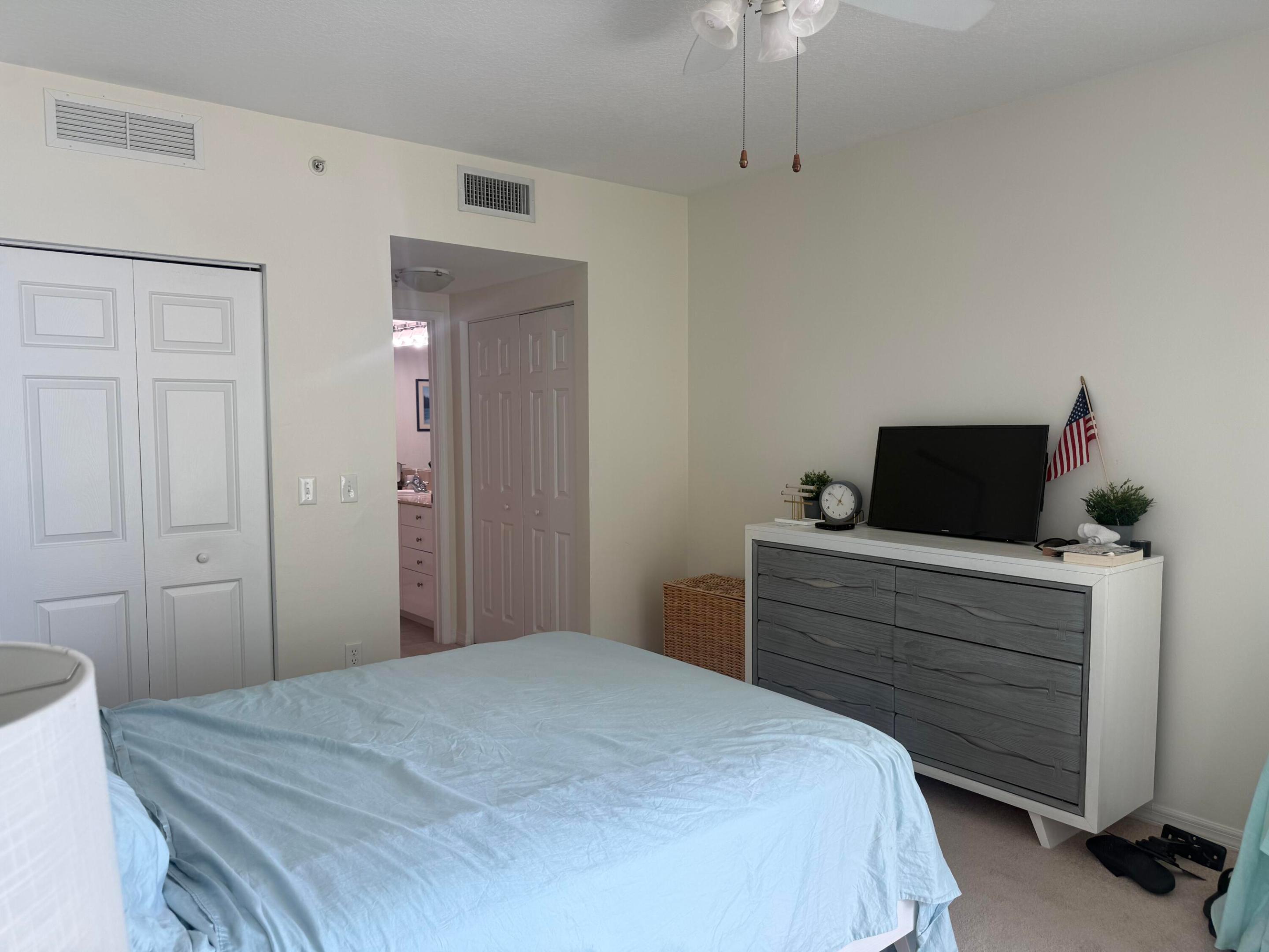 700 E BOYNTON BEACH Boulevard Unit: 1103