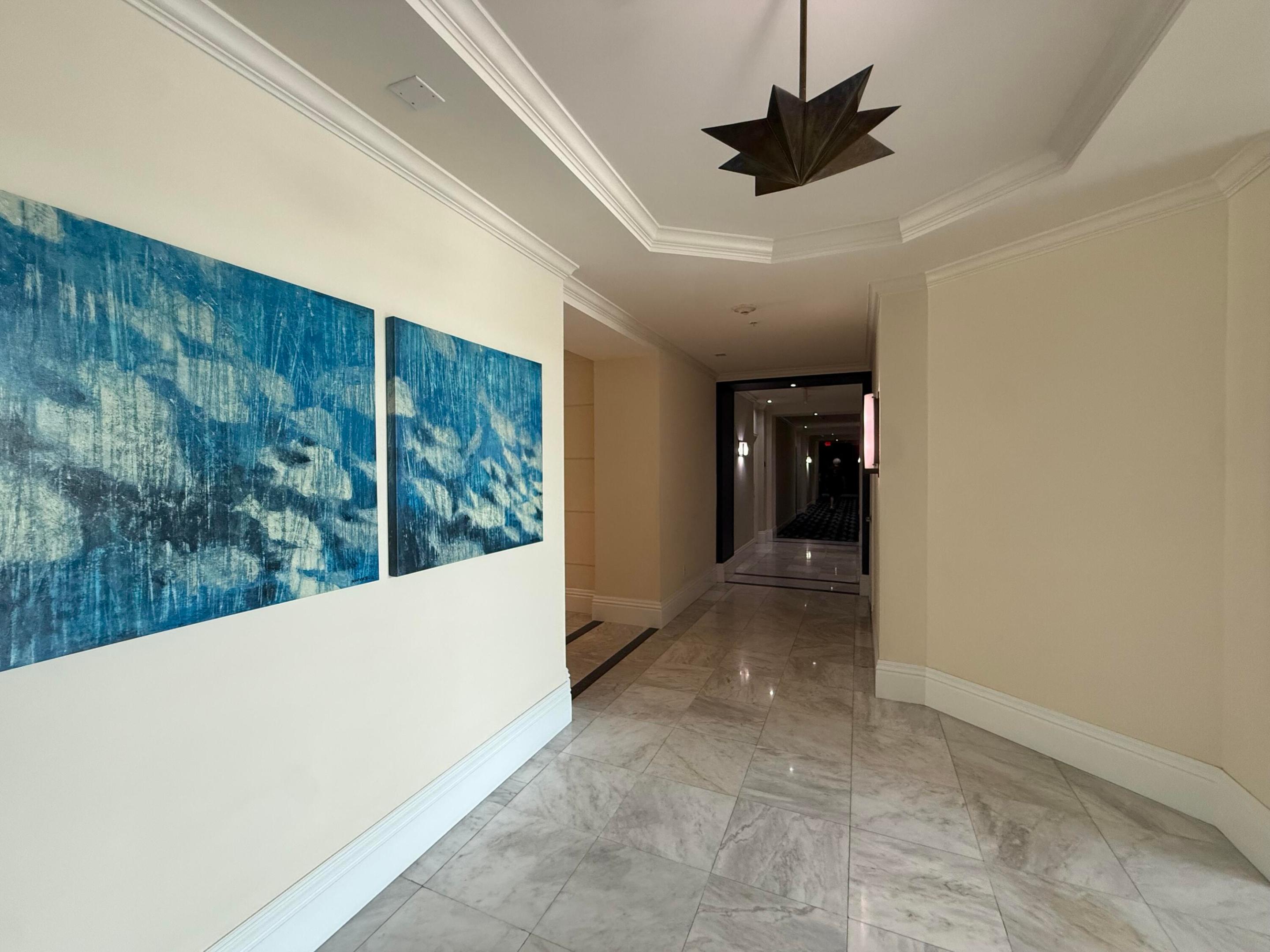 700 E BOYNTON BEACH Boulevard Unit: 1103