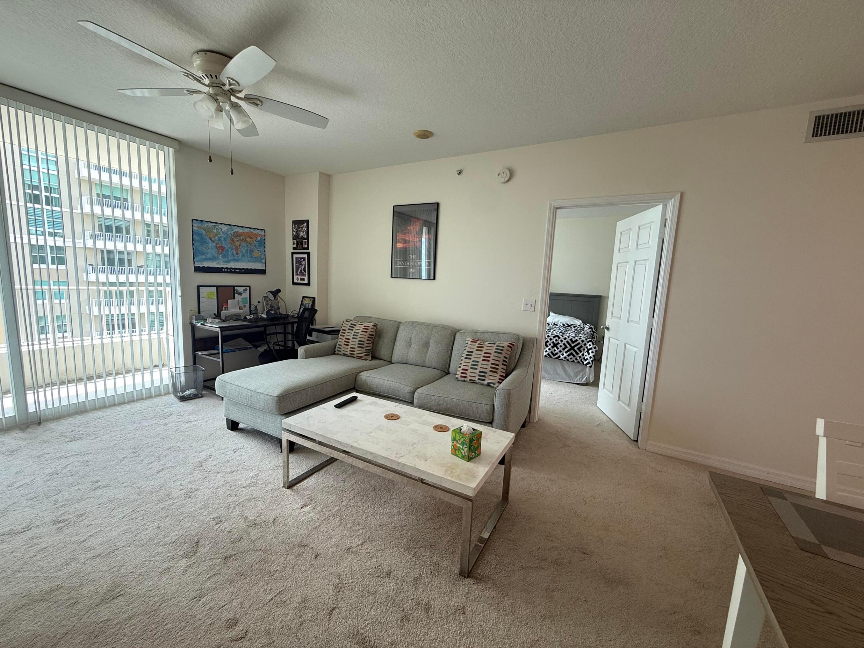 700 E BOYNTON BEACH Boulevard Unit: 1103