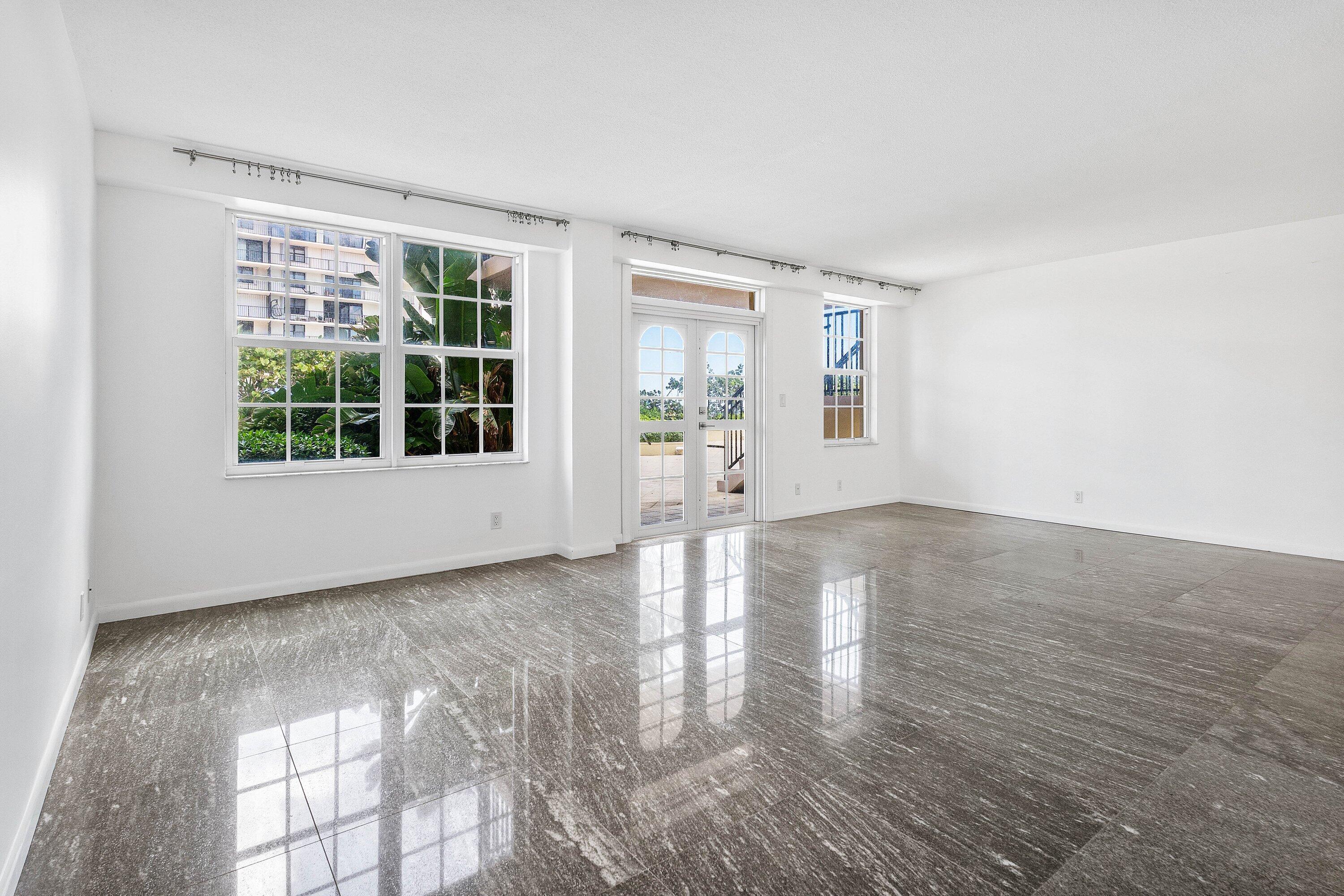 3475 S OCEAN Boulevard 1100