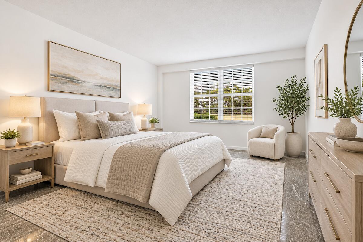 3475 S OCEAN Boulevard 1100