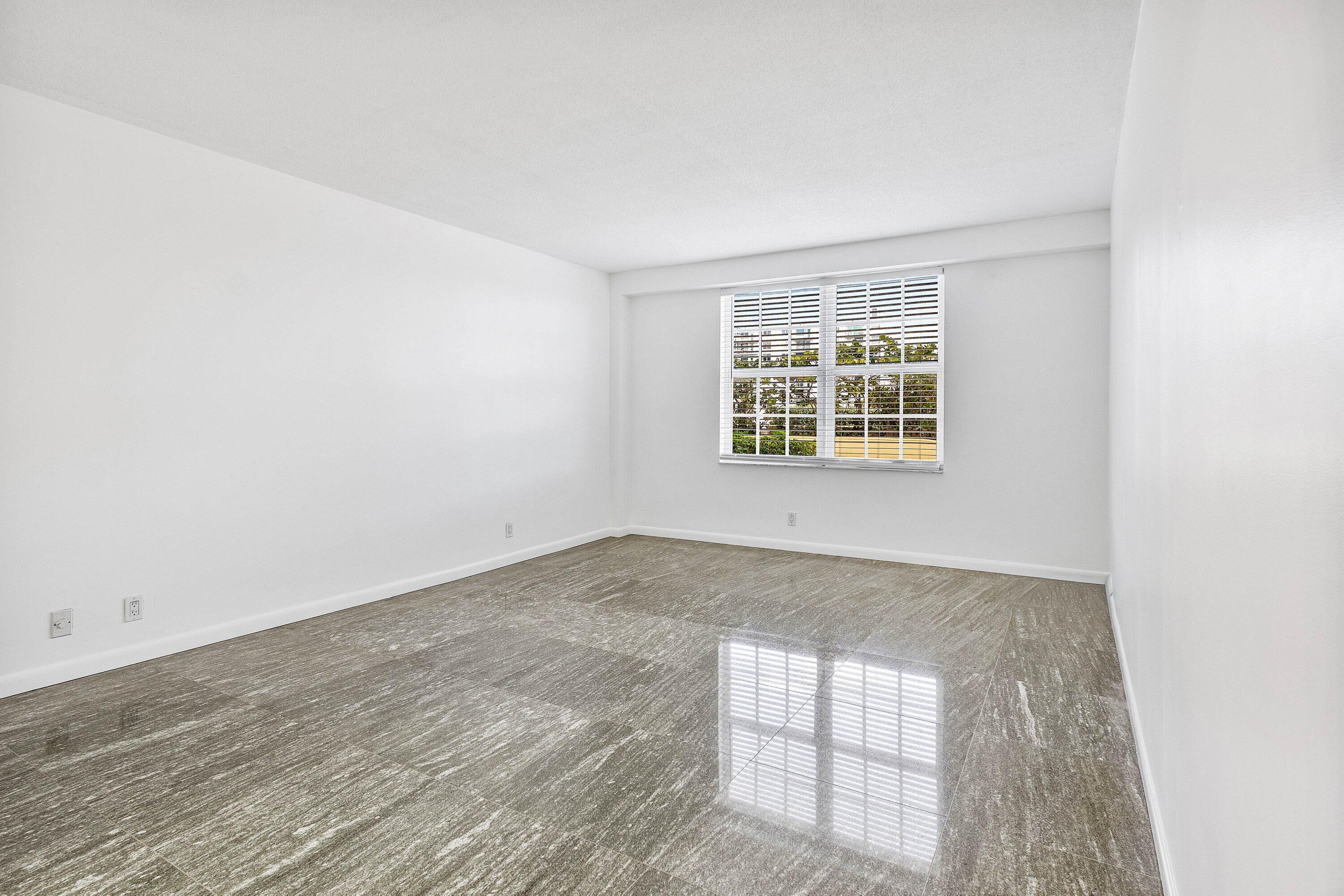 3475 S OCEAN Boulevard 1100