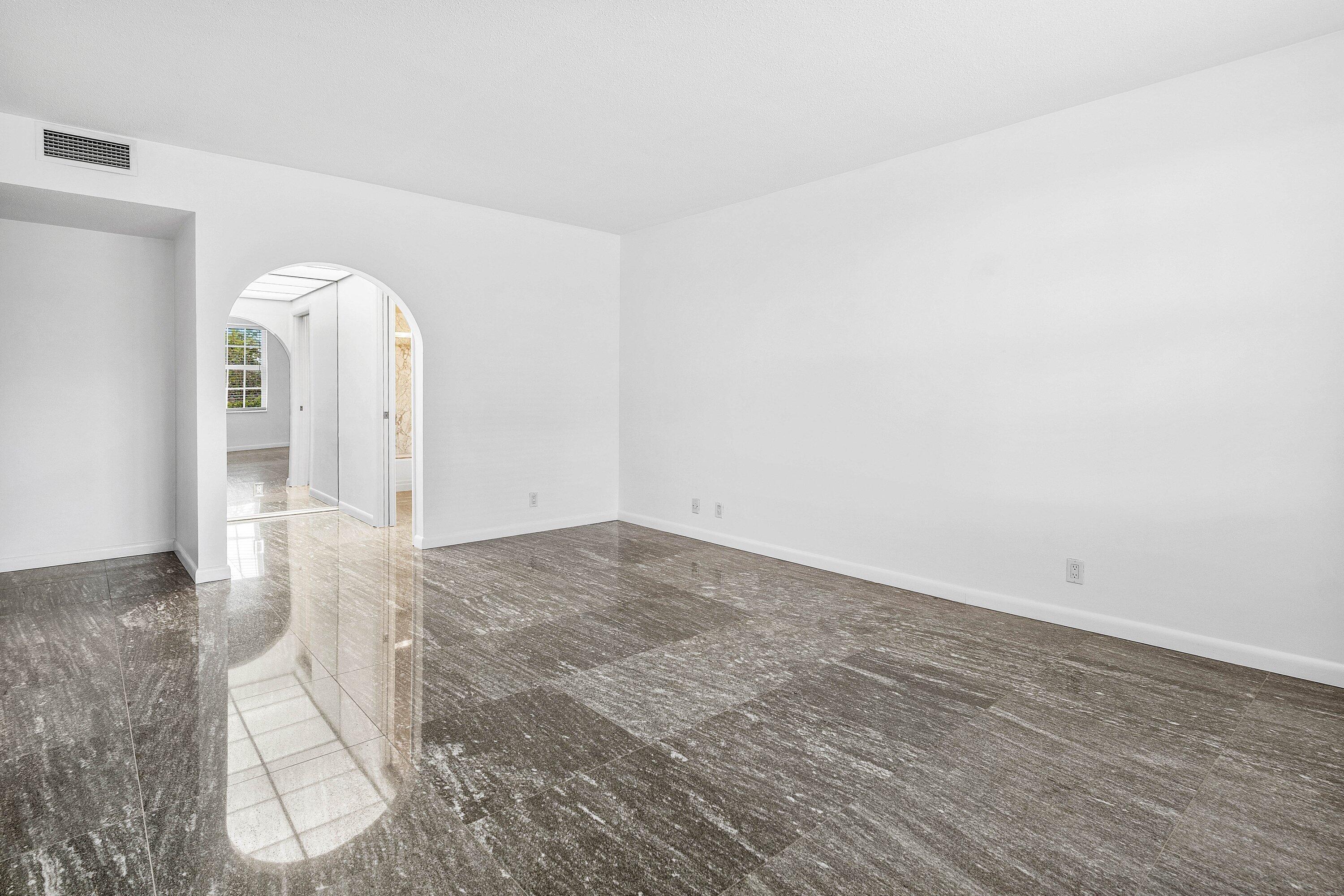 3475 S OCEAN Boulevard 1100