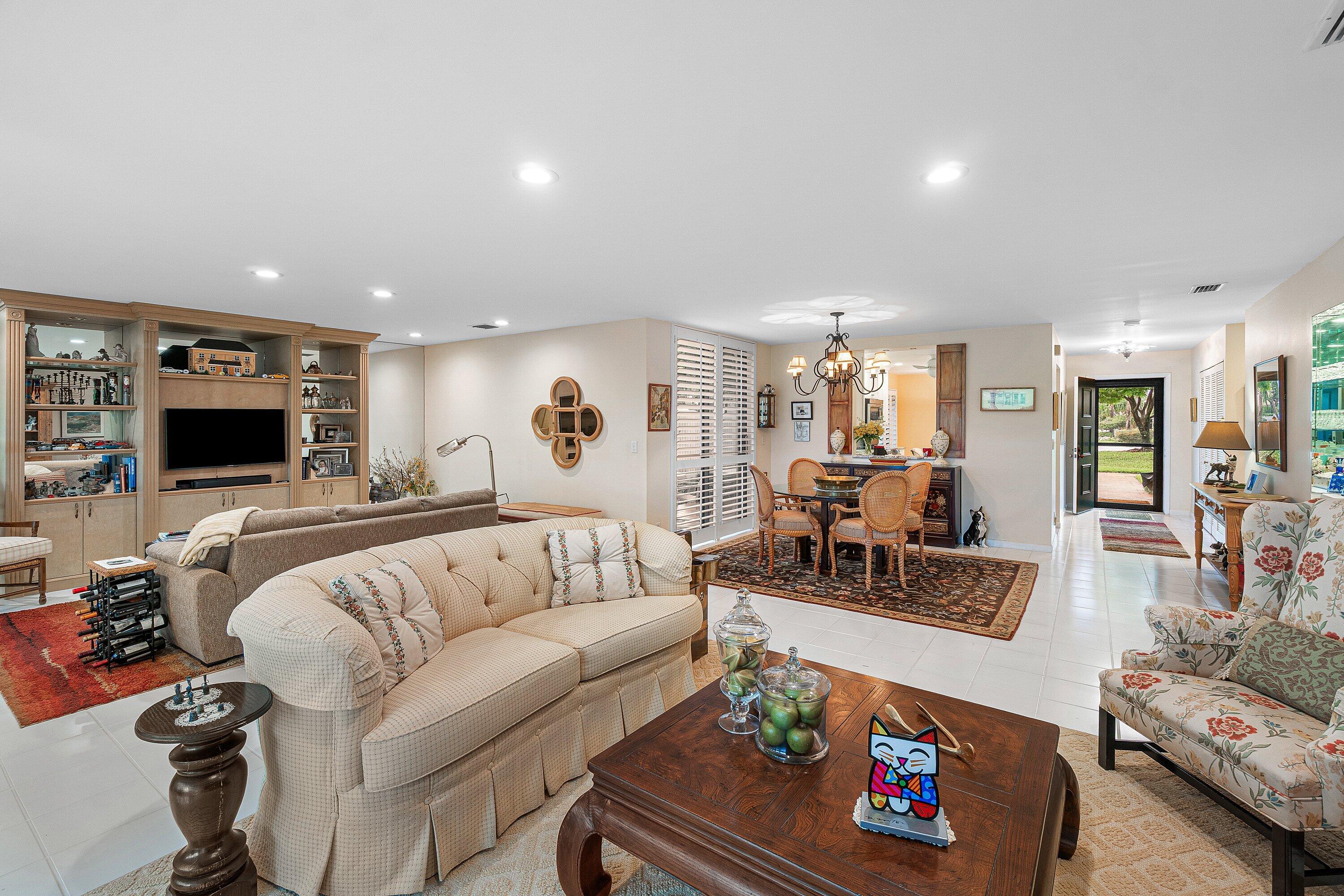 7 Eastgate Drive C