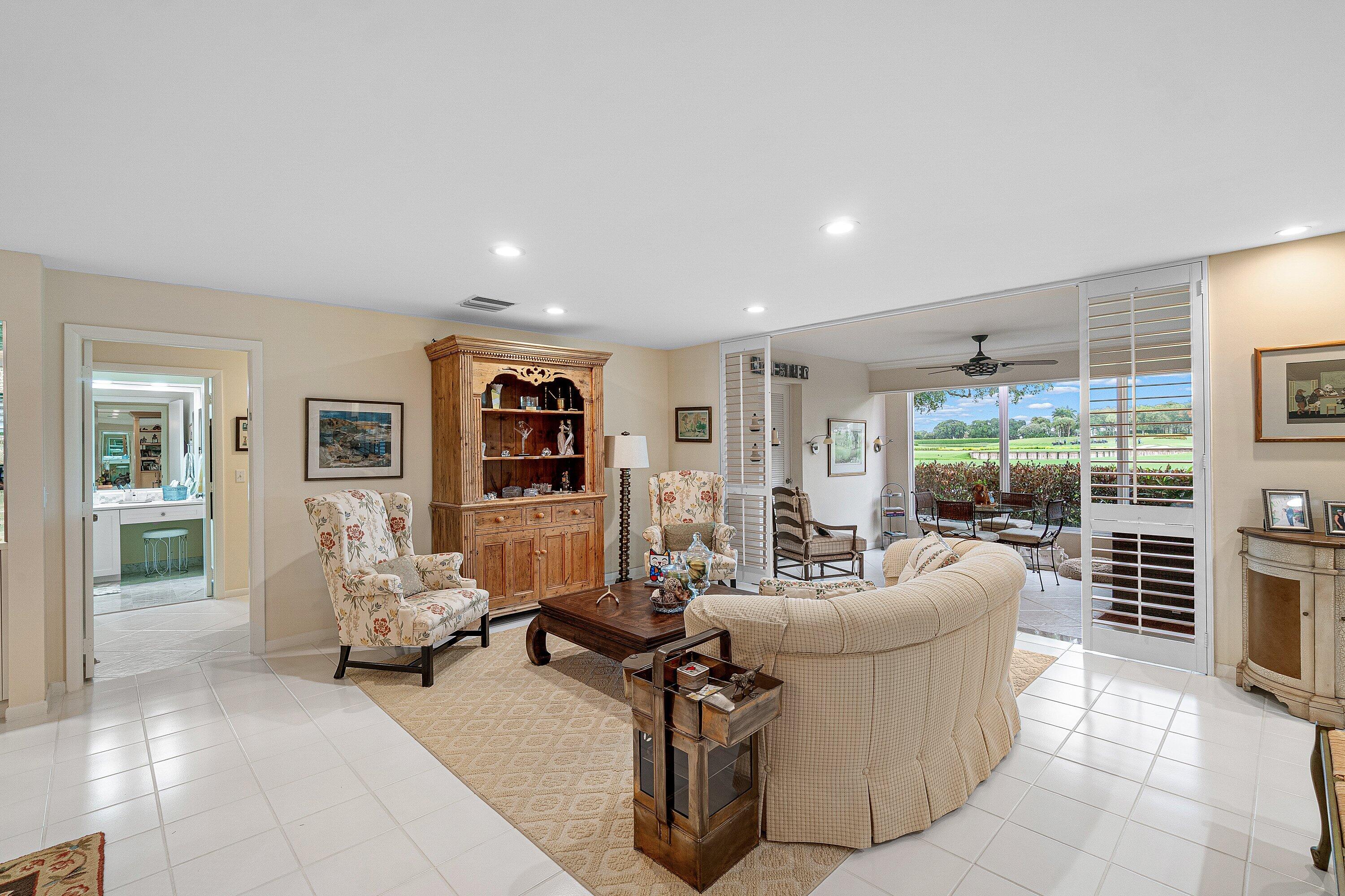 7 Eastgate Drive C